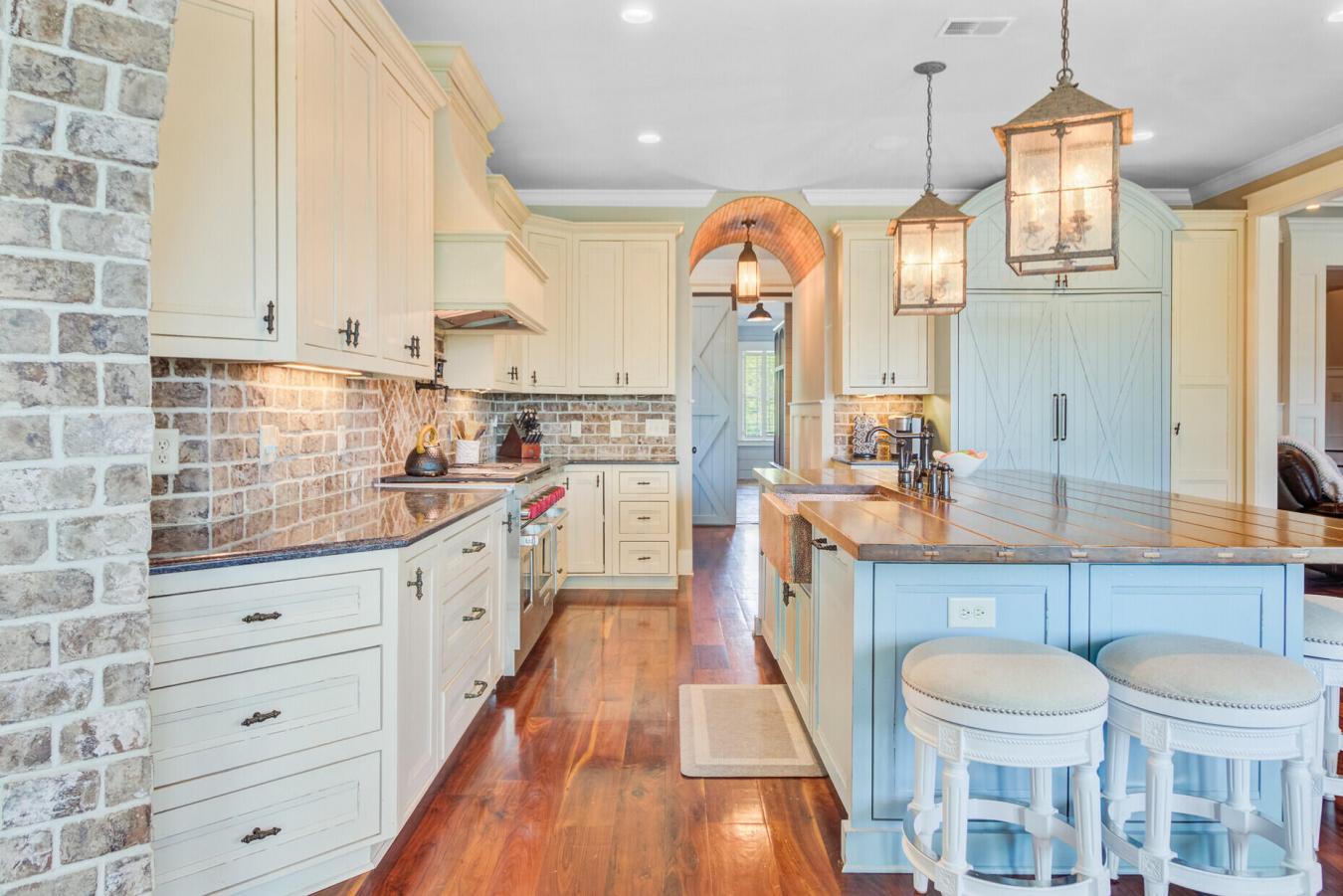 Mount Pleasant, Charleston, 29466, United States, 6 Bedrooms Bedrooms, ,5 BathroomsBathrooms,Residential,For Sale,1912933