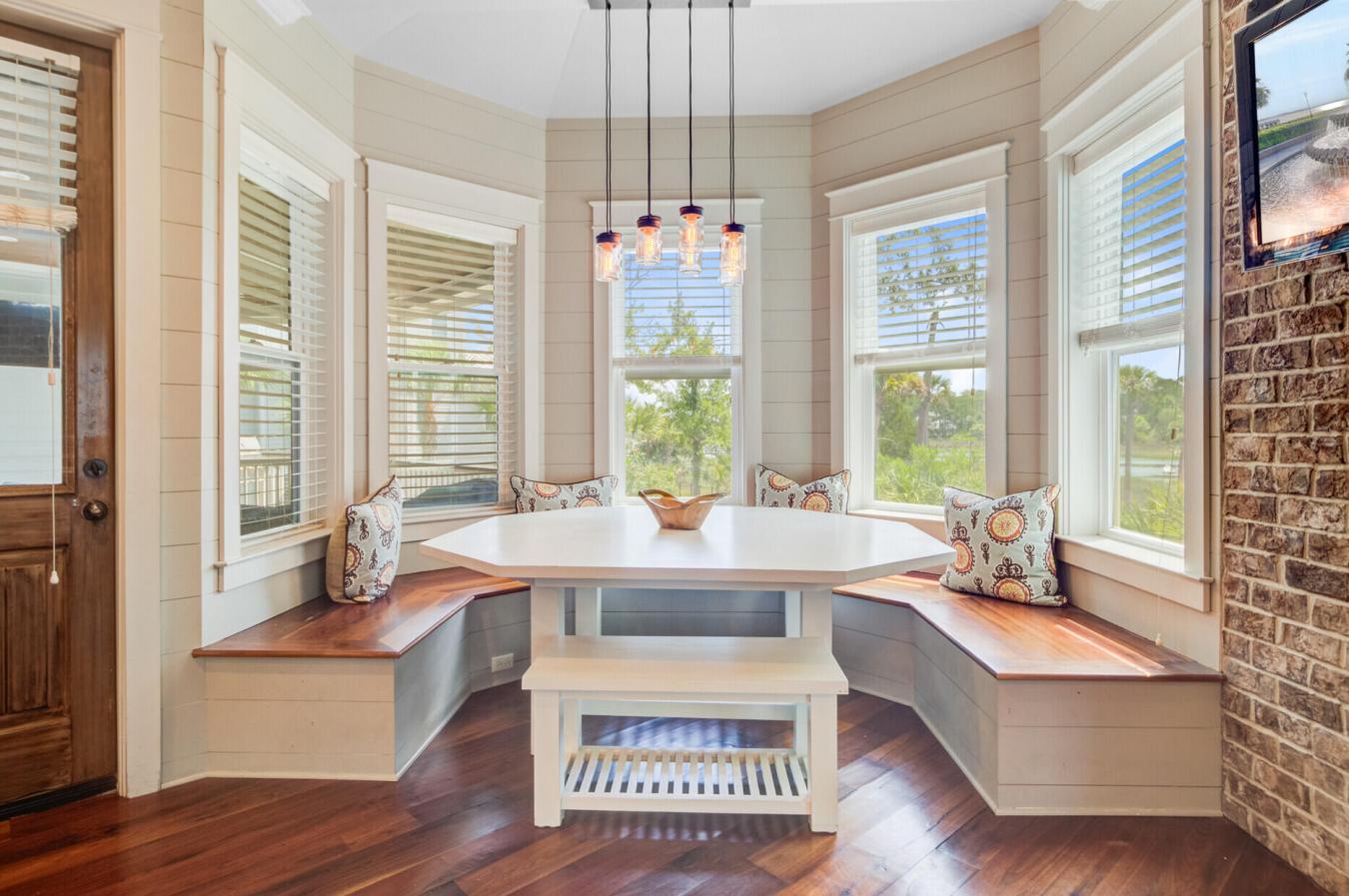 Mount Pleasant, Charleston, 29466, United States, 6 Bedrooms Bedrooms, ,5 BathroomsBathrooms,Residential,For Sale,1912933