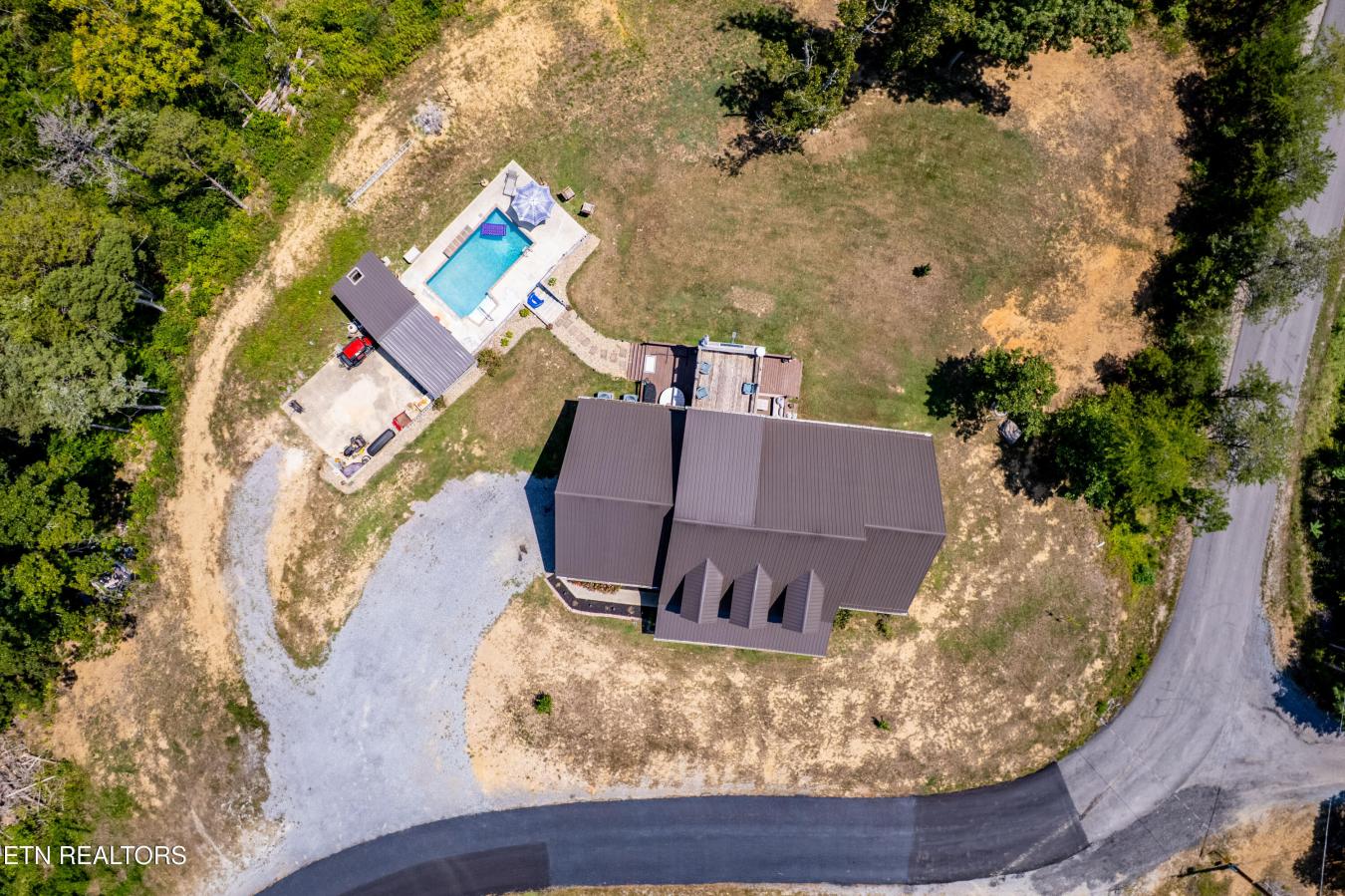 Sevierville, Jefferson County - 26, 37876, United States, 5 Bedrooms Bedrooms, ,3 BathroomsBathrooms,Residential,For Sale,1912928