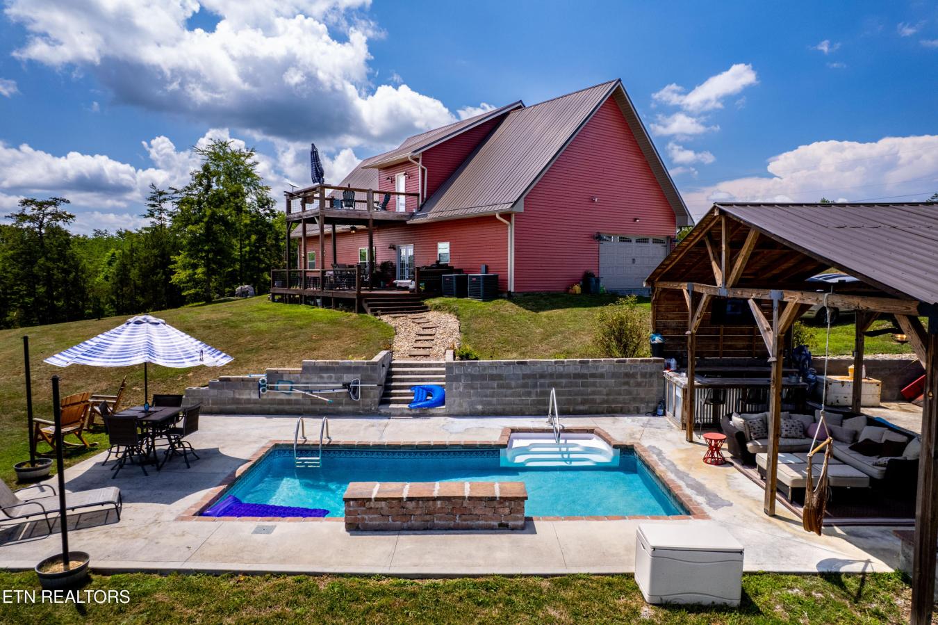 Sevierville, Jefferson County - 26, 37876, United States, 5 Bedrooms Bedrooms, ,3 BathroomsBathrooms,Residential,For Sale,1912928