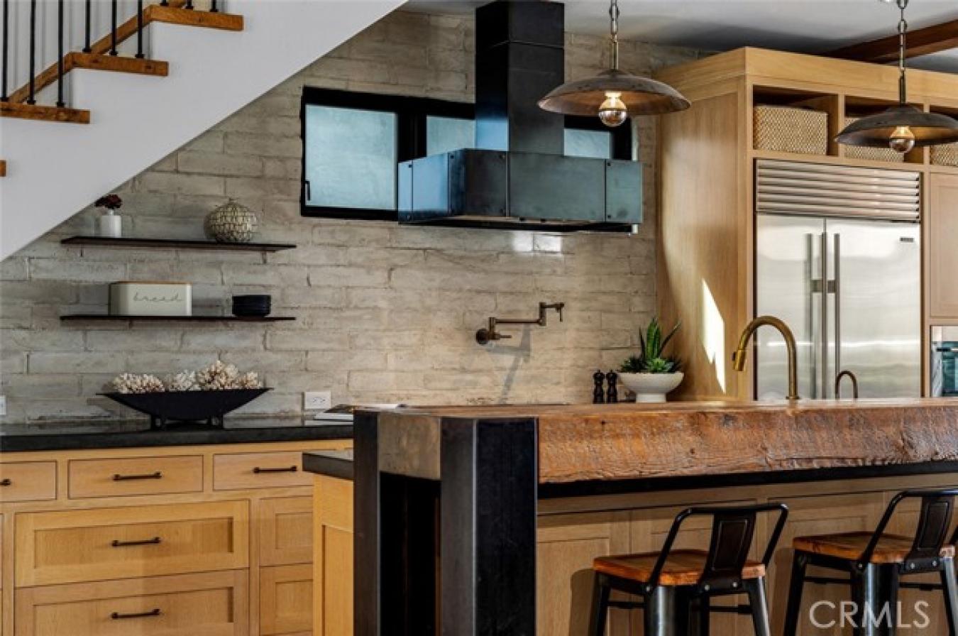 Corona Del Mar, Orange, 92625, United States, 5 Bedrooms Bedrooms, ,4 BathroomsBathrooms,Residential,For Sale,1914522