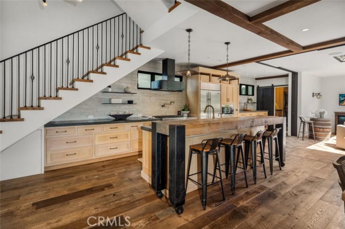 Corona Del Mar, Orange, 92625, United States, 5 Bedrooms Bedrooms, ,4 BathroomsBathrooms,Residential,For Sale,1914522