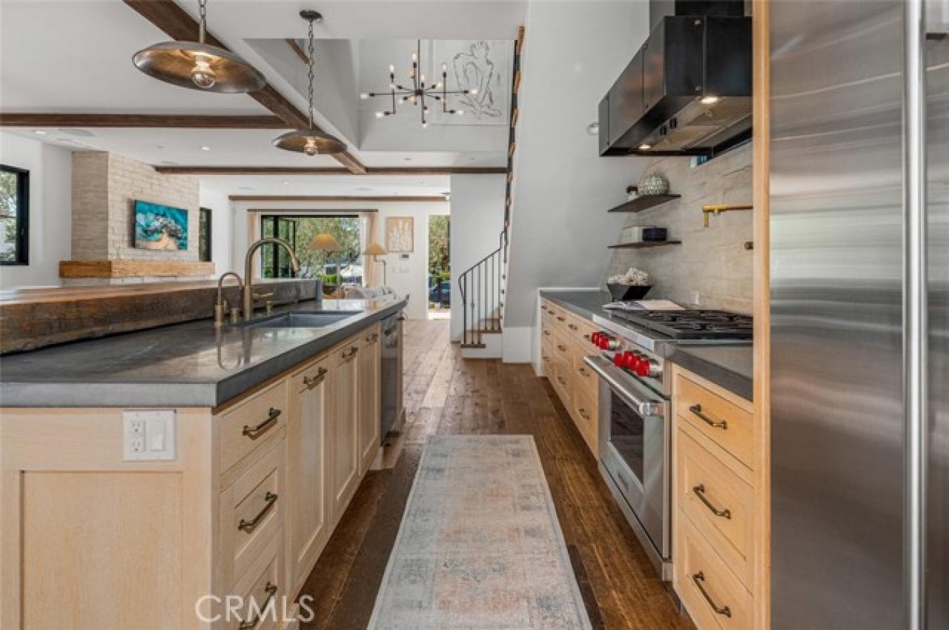 Corona Del Mar, Orange, 92625, United States, 5 Bedrooms Bedrooms, ,4 BathroomsBathrooms,Residential,For Sale,1914522