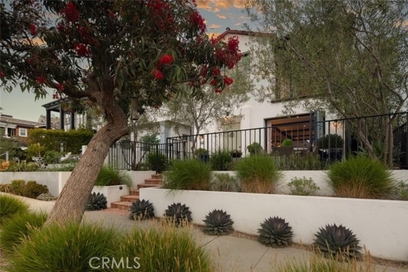 Corona Del Mar, Orange, 92625, United States, 5 Bedrooms Bedrooms, ,4 BathroomsBathrooms,Residential,For Sale,1914522