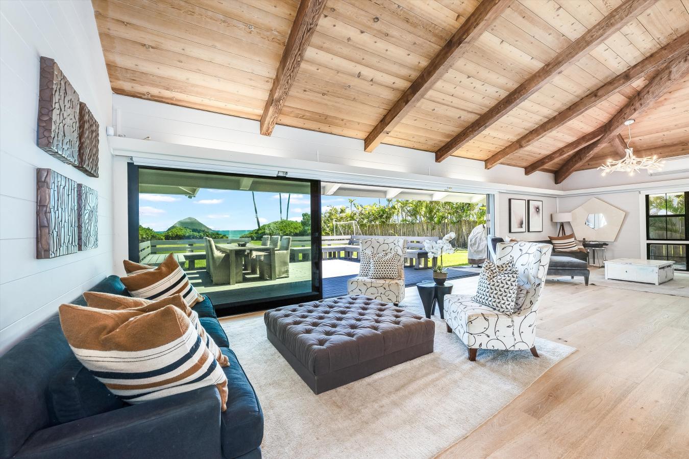 Kailua, Honolulu, 96734, United States, 3 Bedrooms Bedrooms, ,4 BathroomsBathrooms,Residential,For Sale,1963368