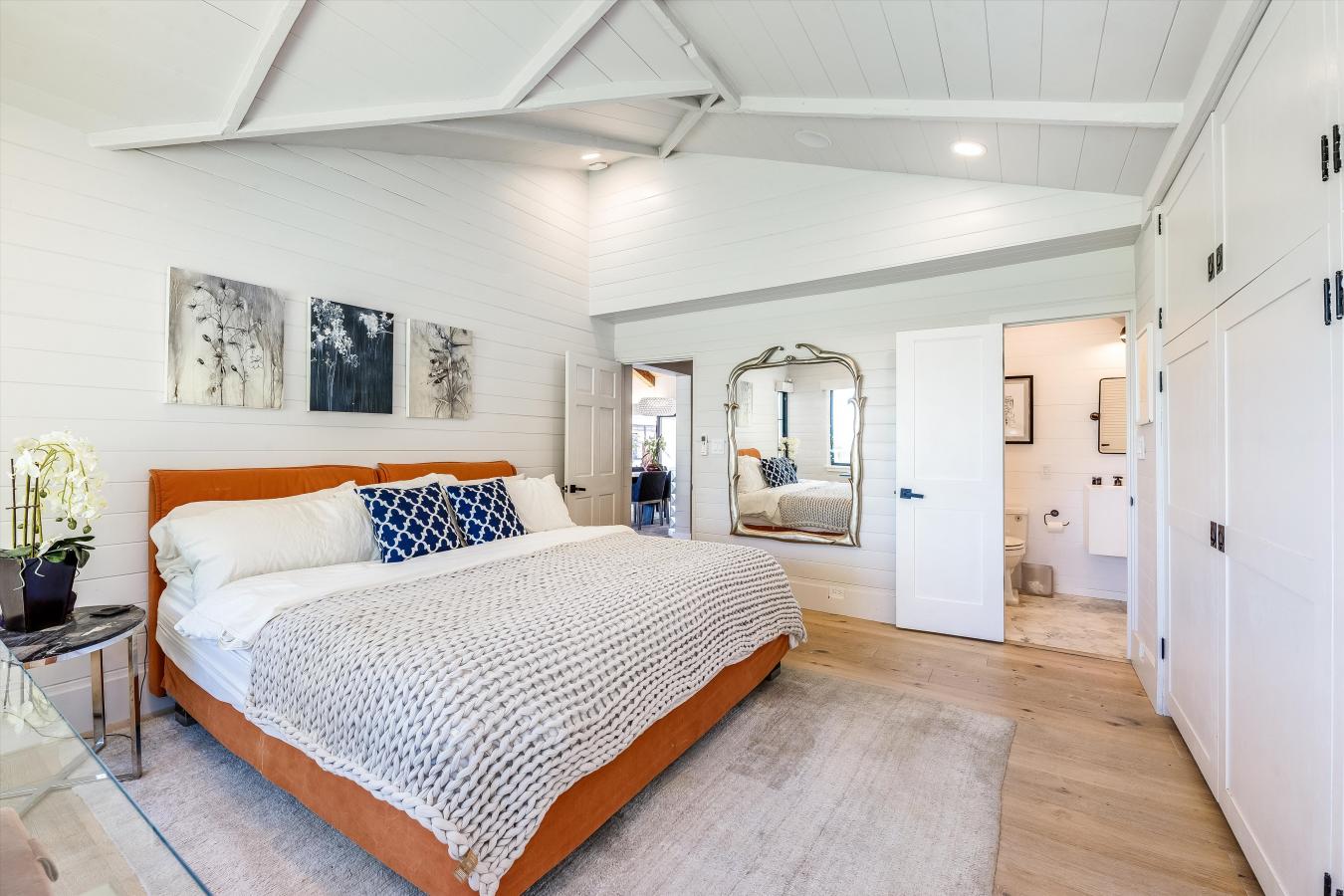 Kailua, Honolulu, 96734, United States, 3 Bedrooms Bedrooms, ,4 BathroomsBathrooms,Residential,For Sale,1963368