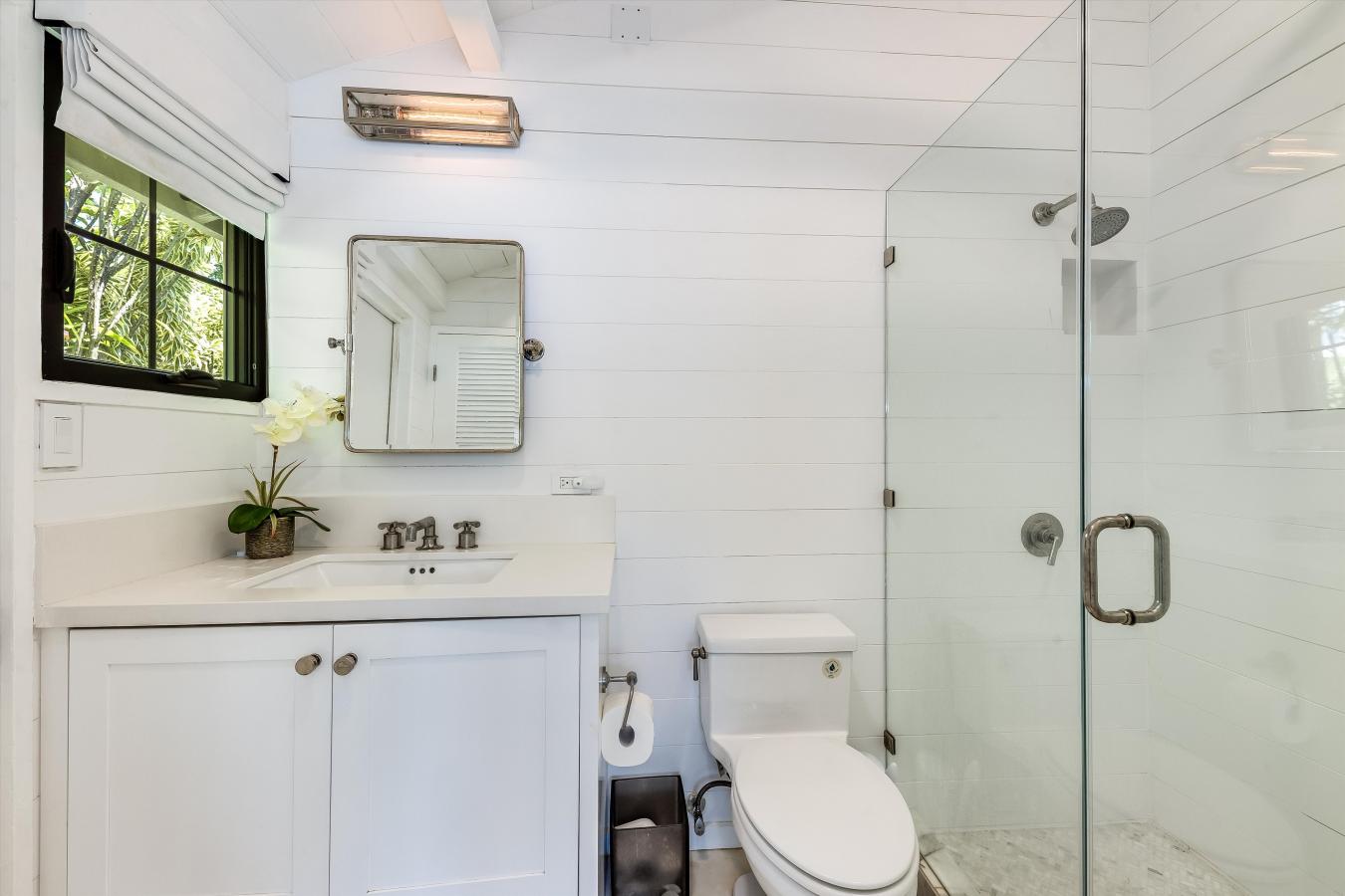 Kailua, Honolulu, 96734, United States, 3 Bedrooms Bedrooms, ,4 BathroomsBathrooms,Residential,For Sale,1963368