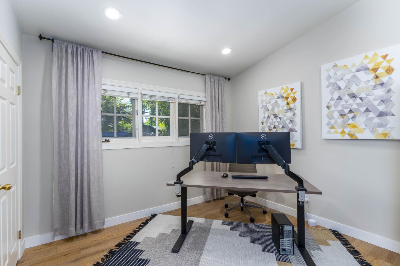 Woodland Hills, California, 91367, United States, 4 Bedrooms Bedrooms, ,3 BathroomsBathrooms,Residential,For Sale,1914517