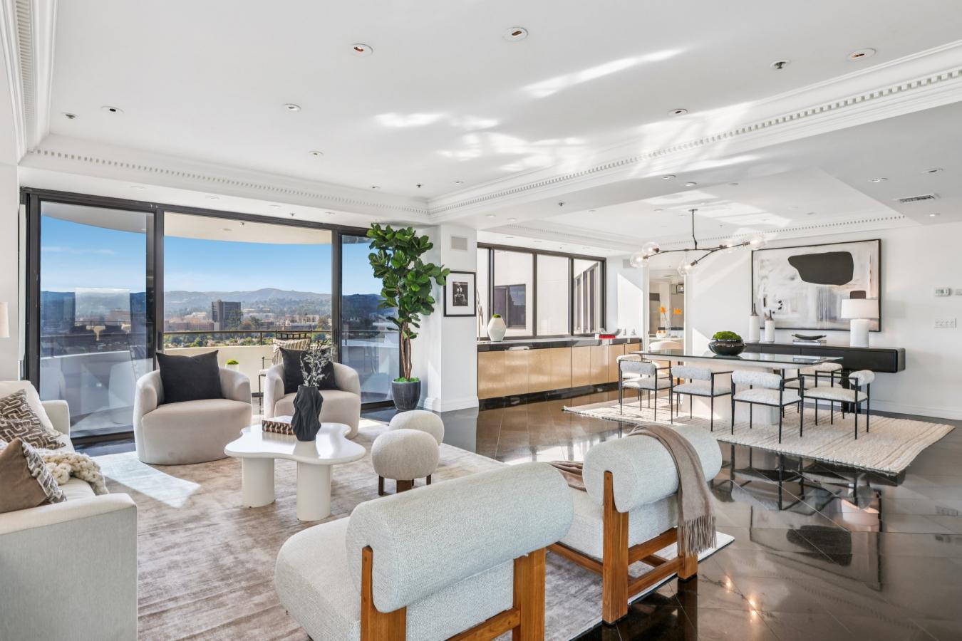 Los Angeles, Los Angeles, 90024, United States, 2 Bedrooms Bedrooms, ,2 BathroomsBathrooms,Residential,For Sale,1914516