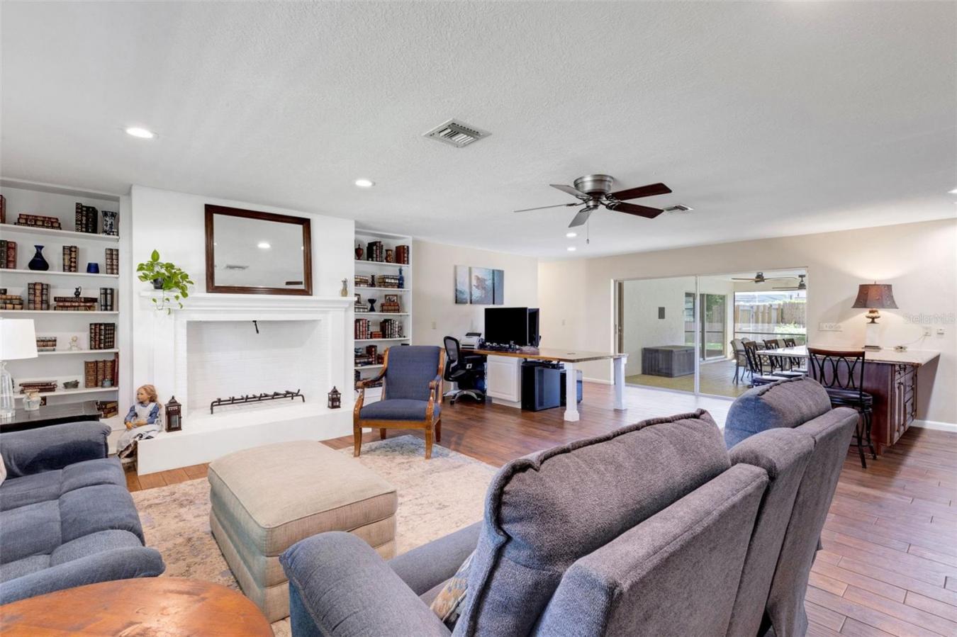 LAKELAND, Polk, 33813, United States, 4 Bedrooms Bedrooms, ,3 BathroomsBathrooms,Residential,For Sale,1914514