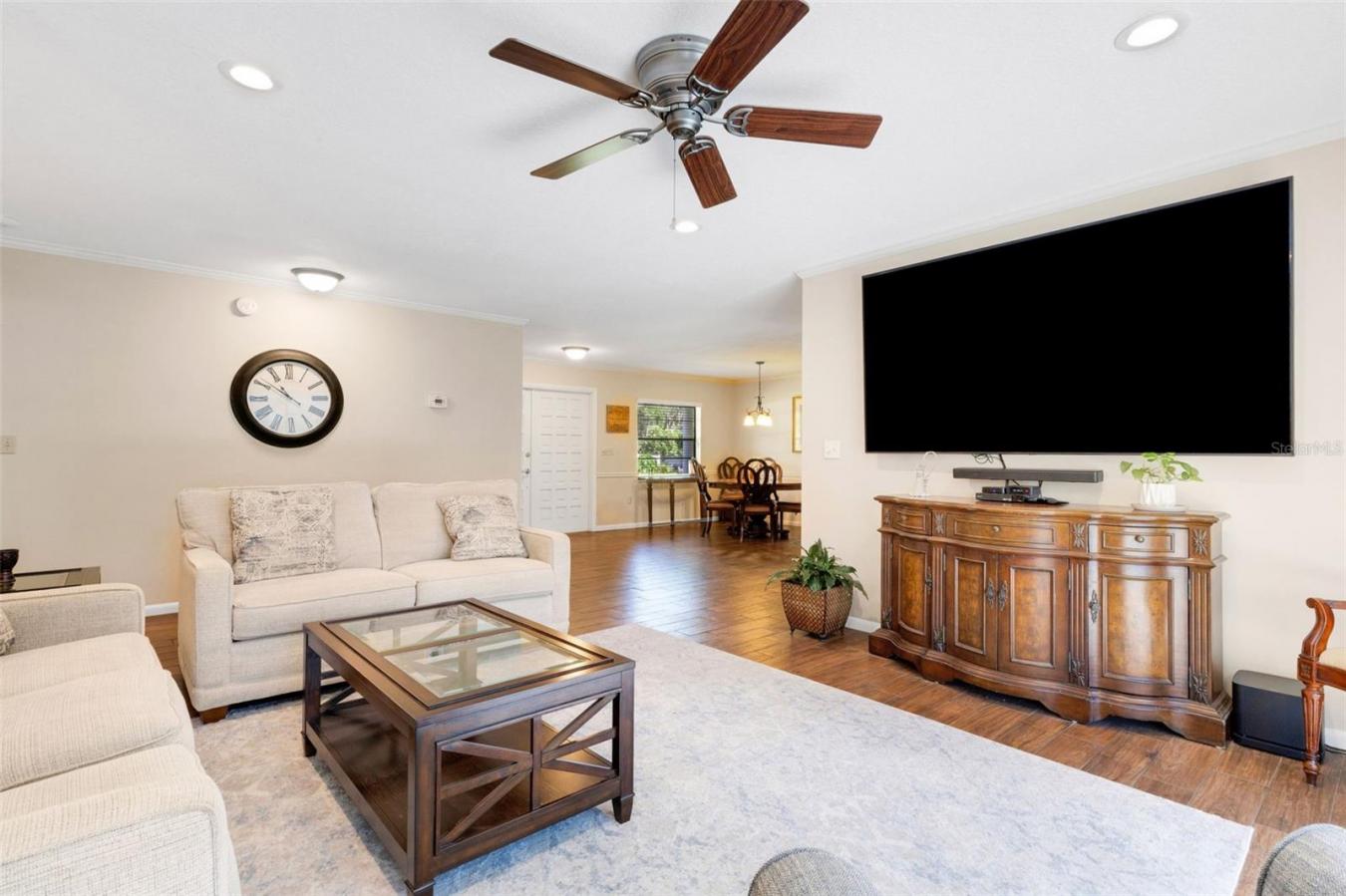 LAKELAND, Polk, 33813, United States, 4 Bedrooms Bedrooms, ,3 BathroomsBathrooms,Residential,For Sale,1914514