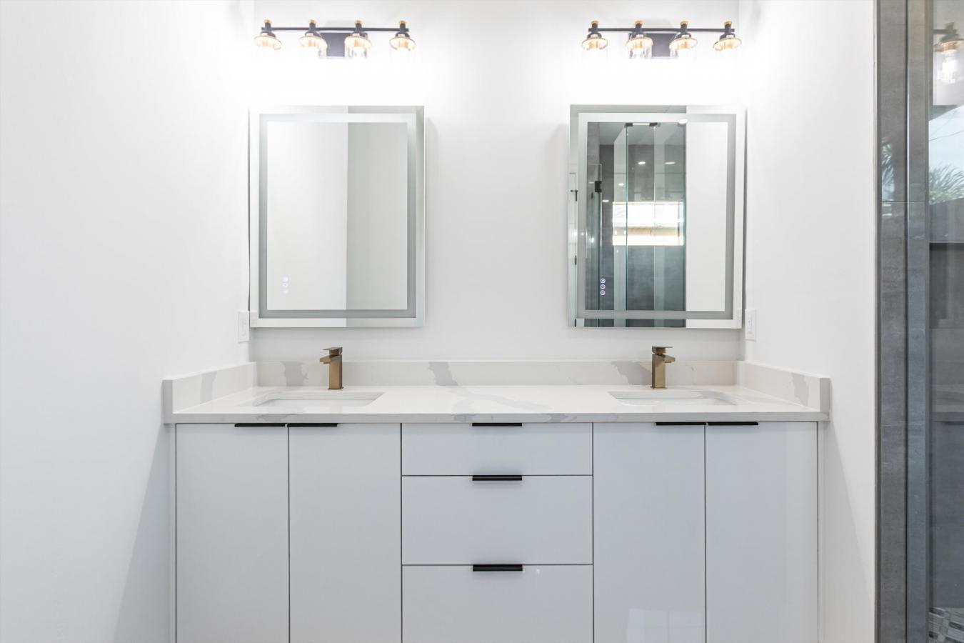 Cape Coral, Lee, 33914, United States, ,3 BathroomsBathrooms,Residential,For Sale,1914513