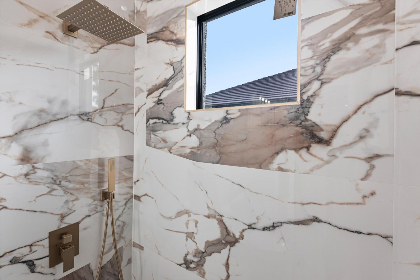 Cape Coral, Lee, 33914, United States, ,3 BathroomsBathrooms,Residential,For Sale,1914513