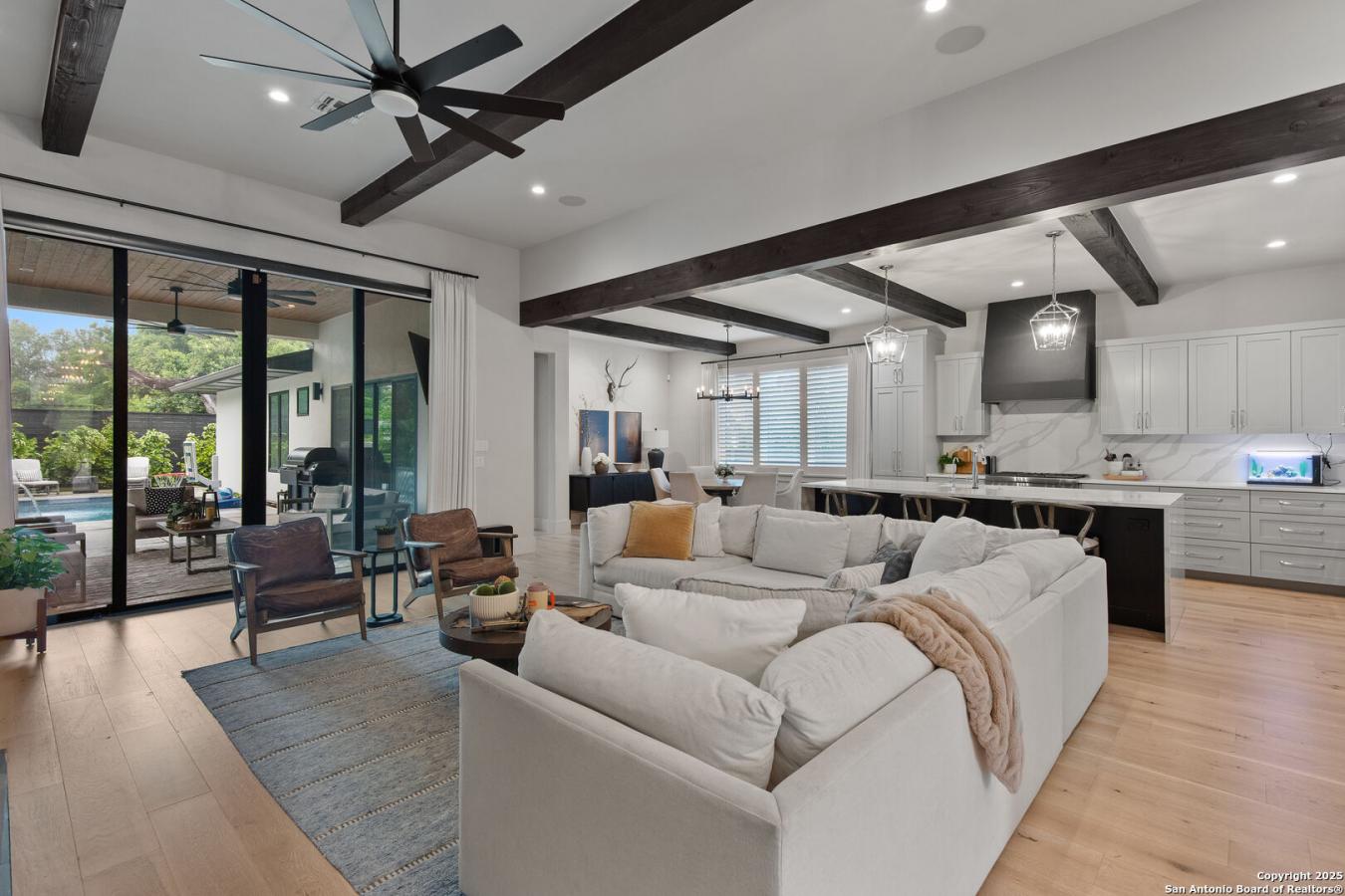Boerne, Kendall, 78006, United States, 3 Bedrooms Bedrooms, ,2 BathroomsBathrooms,Residential,For Sale,1914511
