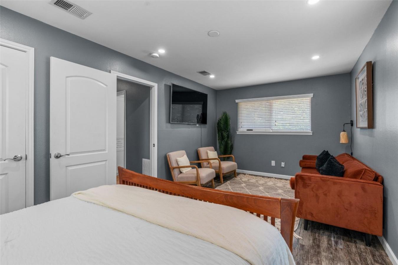 Austin, Travis, 78757, United States, ,Residential,For Sale,1914509