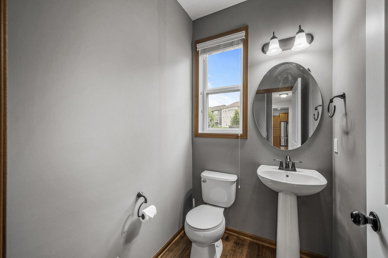 Plymouth, Minnesota, 55446, United States, 5 Bedrooms Bedrooms, ,3 BathroomsBathrooms,Residential,For Sale,1914508
