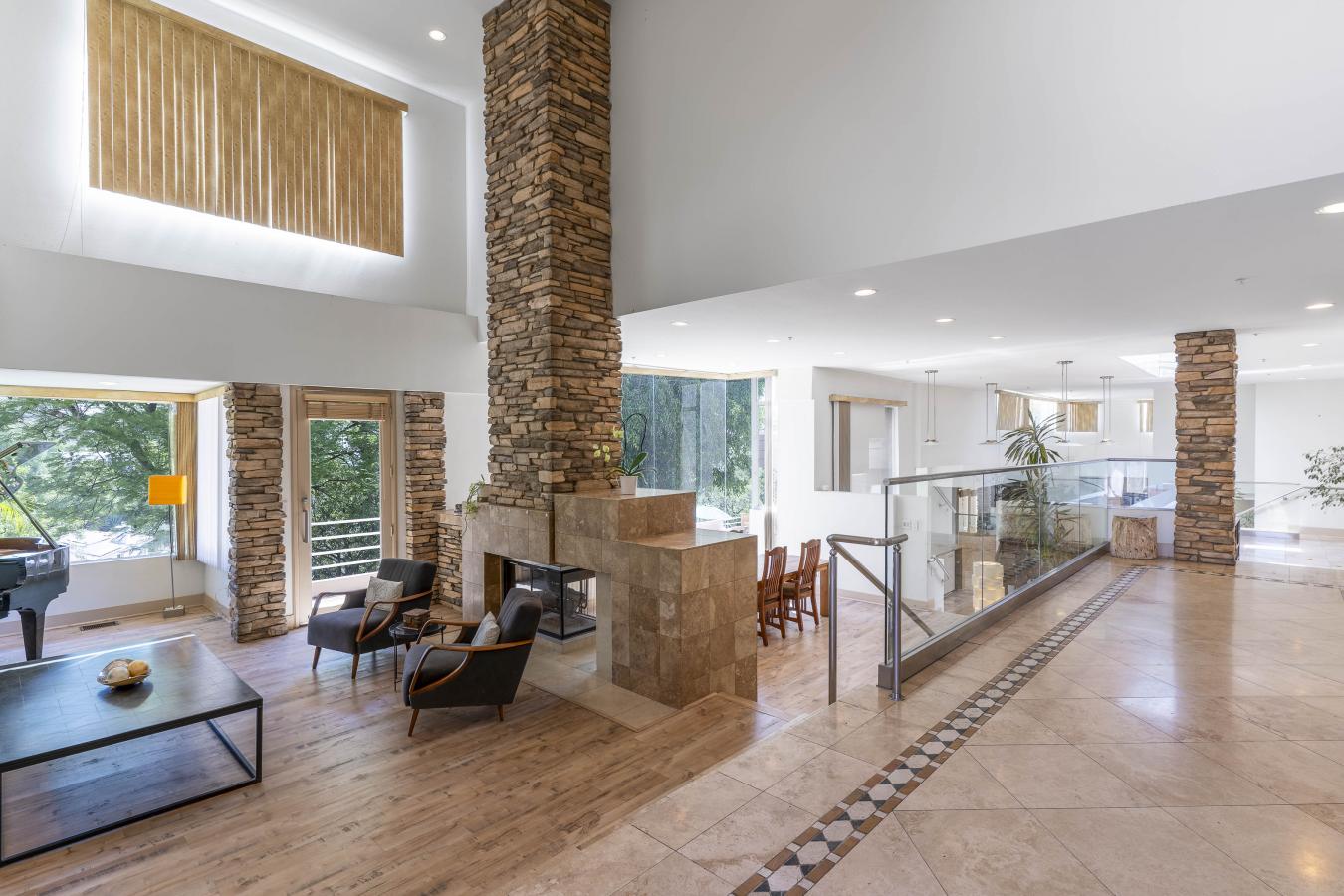 Bell Canyon, California, 91307, United States, 5 Bedrooms Bedrooms, ,5 BathroomsBathrooms,Residential,For Sale,1914506