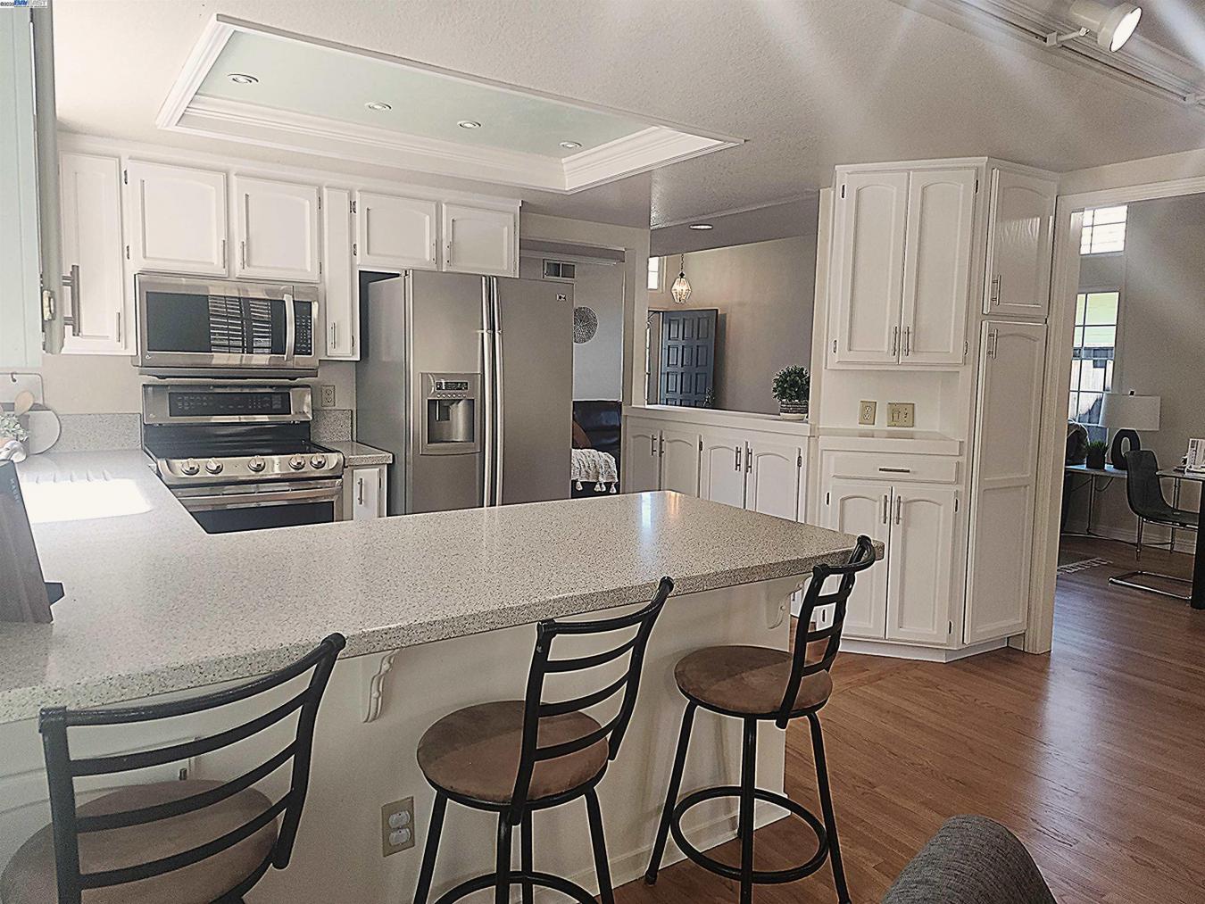 Pleasanton, Alameda, 94566, United States, 3 Bedrooms Bedrooms, ,2 BathroomsBathrooms,Residential,For Sale,1914505