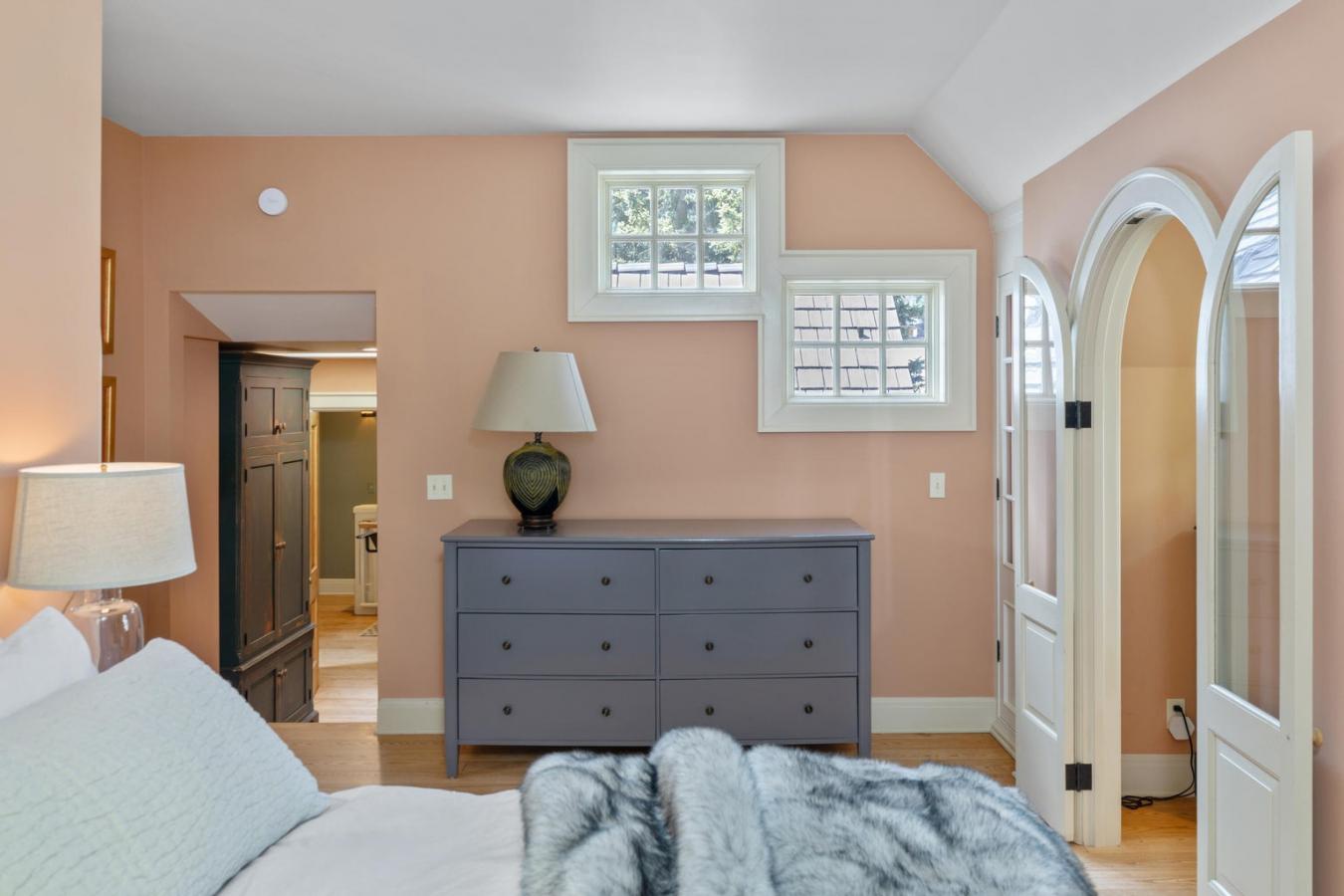 Telluride, Colorado, 81435, United States, 4 Bedrooms Bedrooms, ,3 BathroomsBathrooms,Residential,For Sale,1914504