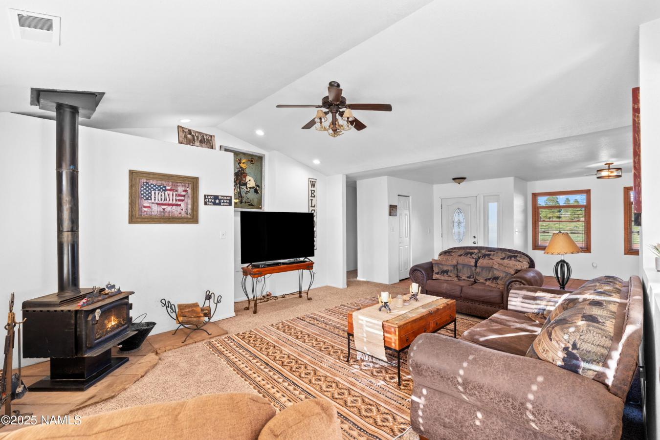 Parks, Coconino, 86018, United States, 4 Bedrooms Bedrooms, ,1 BathroomBathrooms,Residential,For Sale,1914503