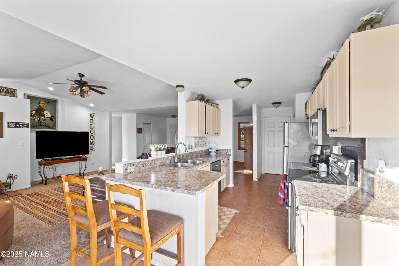 Parks, Coconino, 86018, United States, 4 Bedrooms Bedrooms, ,1 BathroomBathrooms,Residential,For Sale,1914503