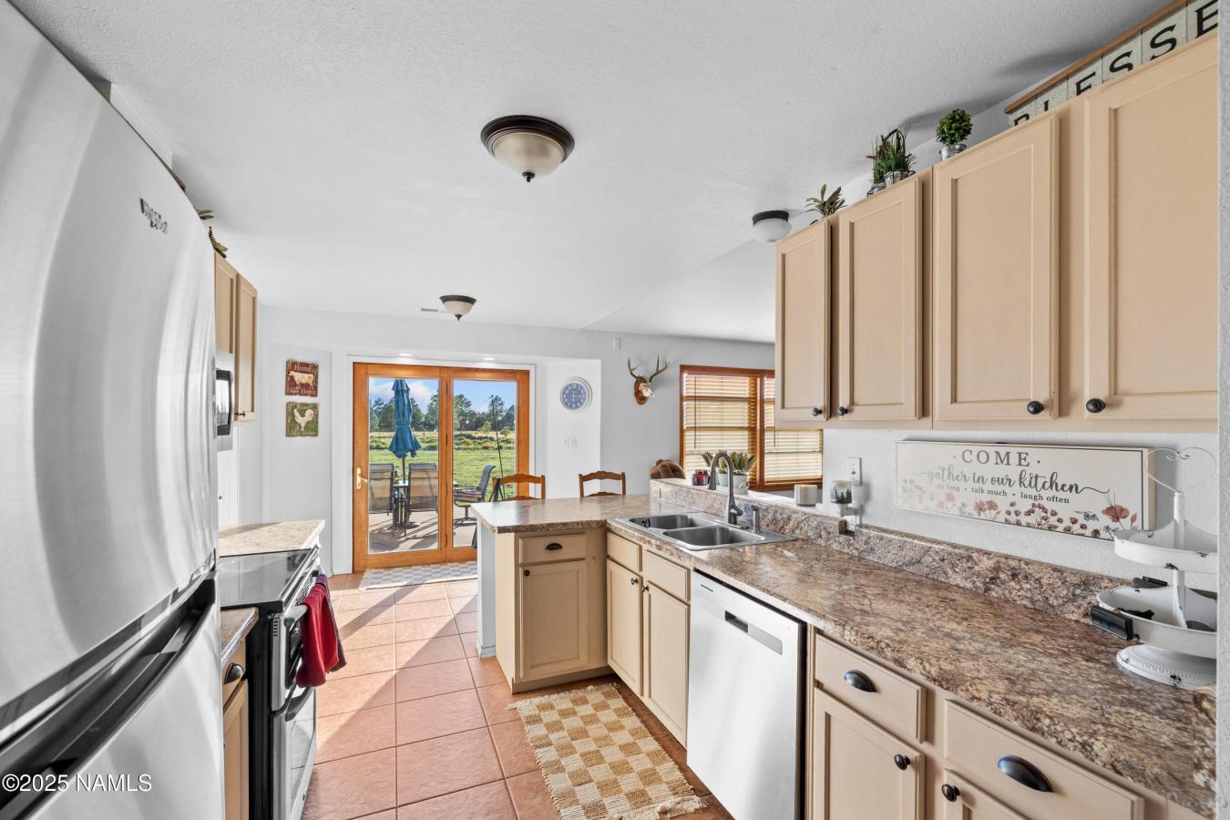 Parks, Coconino, 86018, United States, 4 Bedrooms Bedrooms, ,1 BathroomBathrooms,Residential,For Sale,1914503