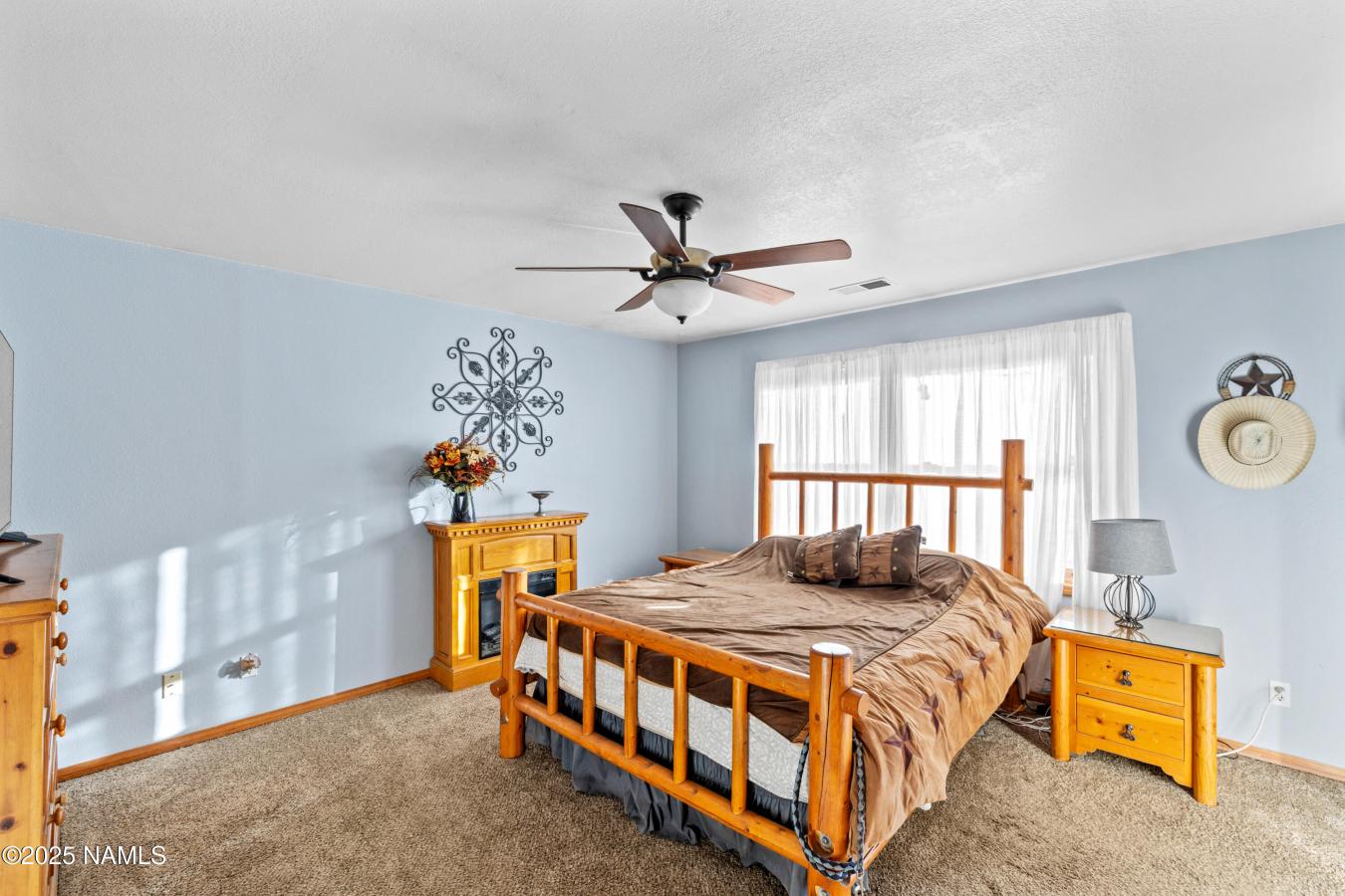 Parks, Coconino, 86018, United States, 4 Bedrooms Bedrooms, ,1 BathroomBathrooms,Residential,For Sale,1914503