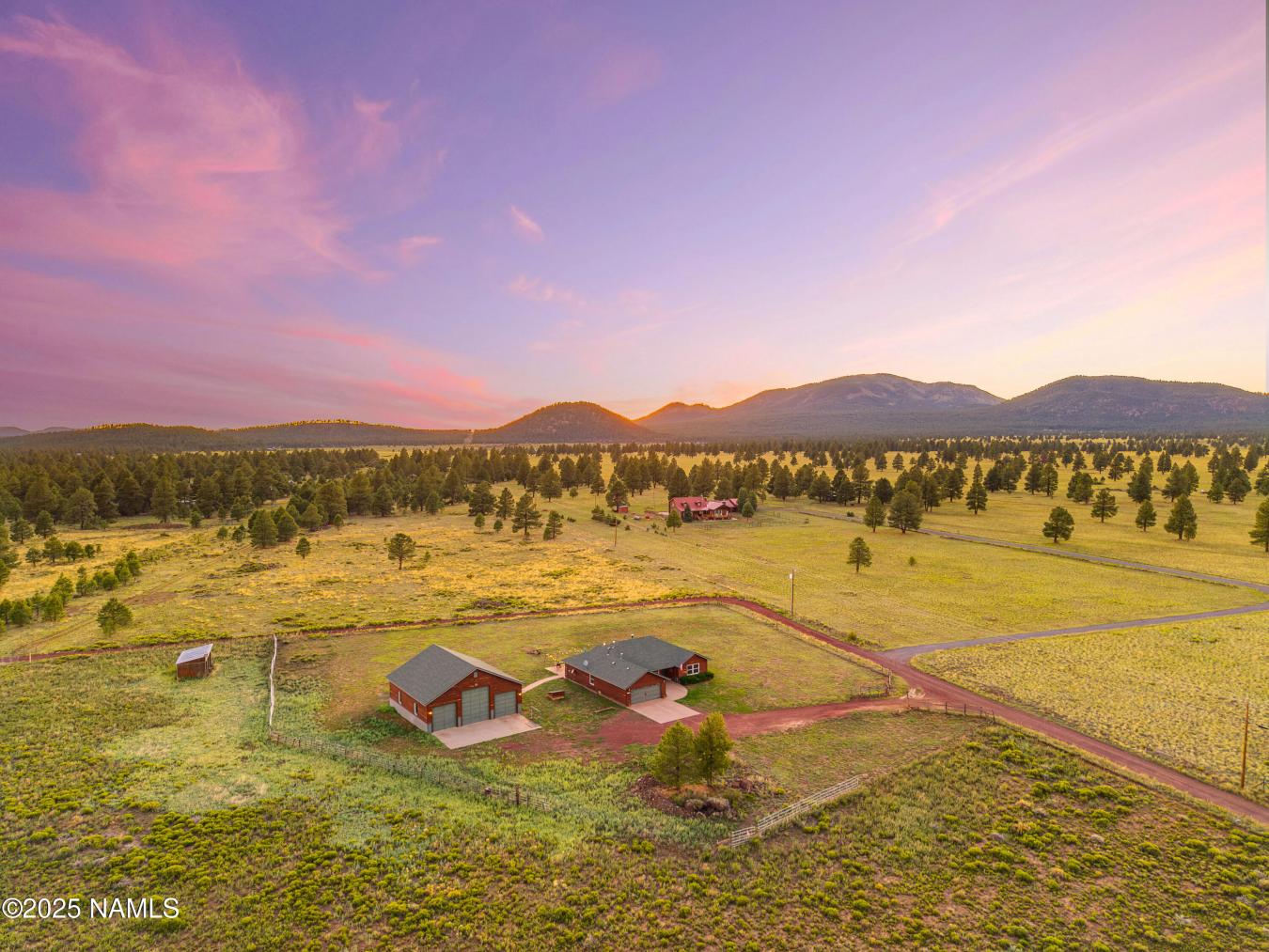 Parks, Coconino, 86018, United States, 4 Bedrooms Bedrooms, ,1 BathroomBathrooms,Residential,For Sale,1914503