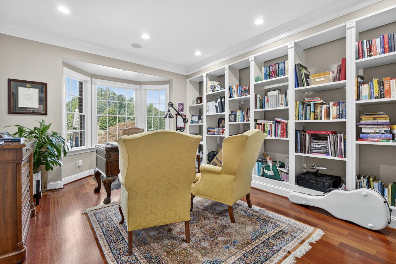 Warrenton, FauquieR, 20186, United States, 5 Bedrooms Bedrooms, ,6 BathroomsBathrooms,Residential,For Sale,1922606