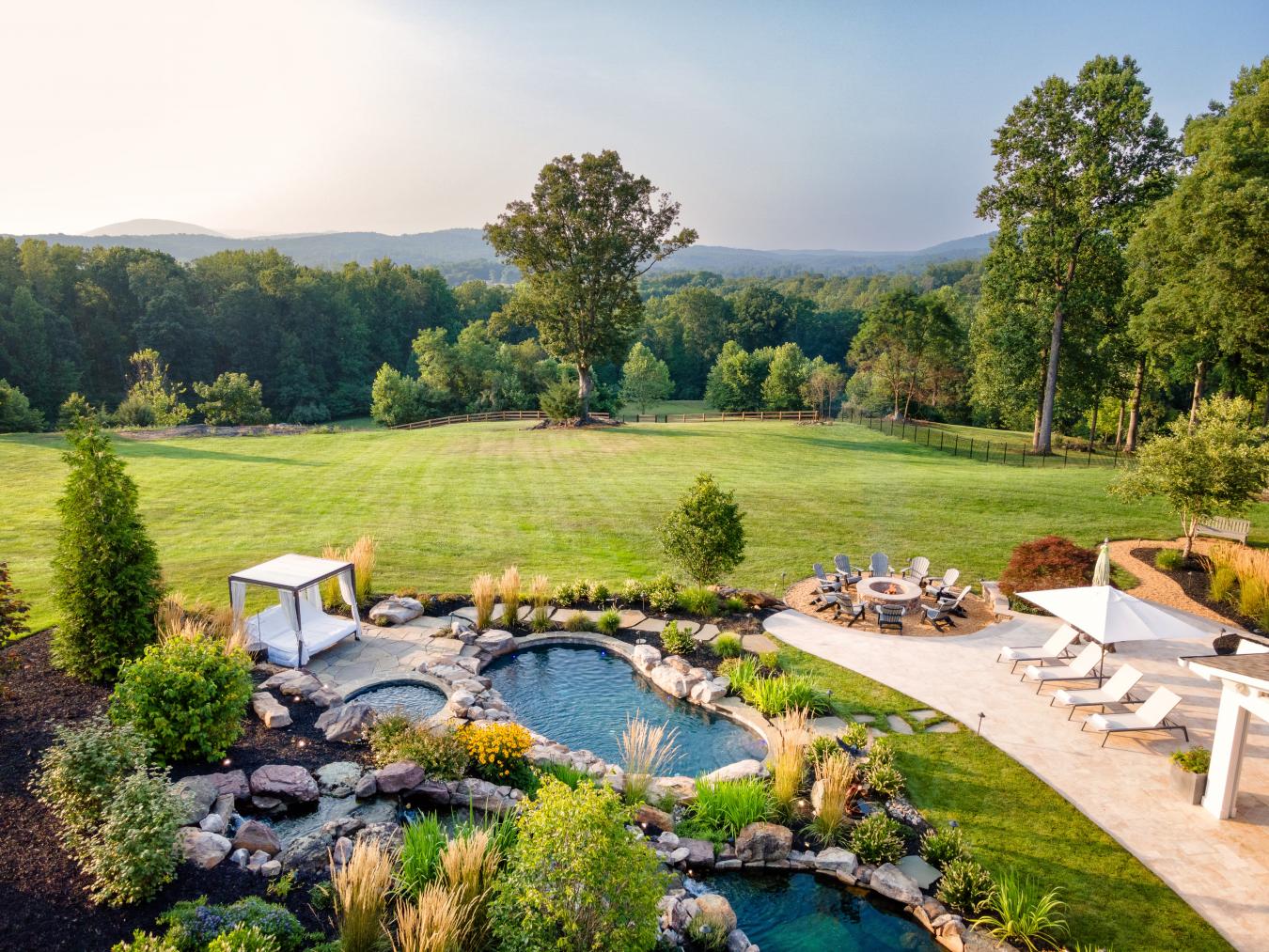 Warrenton, FauquieR, 20186, United States, 5 Bedrooms Bedrooms, ,6 BathroomsBathrooms,Residential,For Sale,1922606