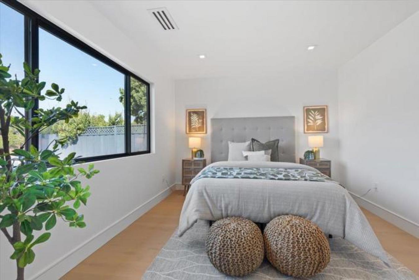 San Jose, Santa Clara, 95148, United States, 5 Bedrooms Bedrooms, ,3 BathroomsBathrooms,Residential,For Sale,1914495