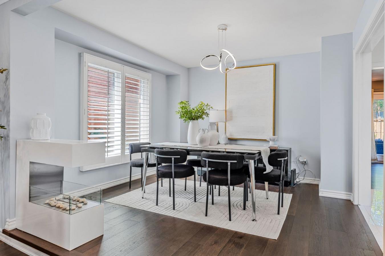 Oakville, Oakville, L6J 7M5, Canada, 4 Bedrooms Bedrooms, ,3 BathroomsBathrooms,Residential,For Sale,1914713