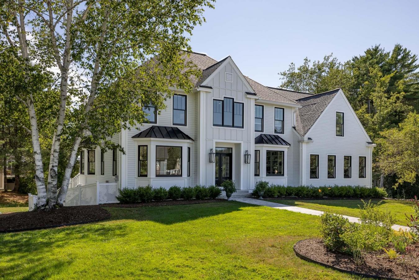 Portsmouth, New Hampshire, 03801, United States, 5 Bedrooms Bedrooms, ,5 BathroomsBathrooms,Residential,For Sale,1914712