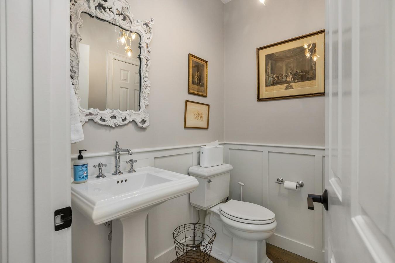 Portsmouth, New Hampshire, 03801, United States, 5 Bedrooms Bedrooms, ,5 BathroomsBathrooms,Residential,For Sale,1914712