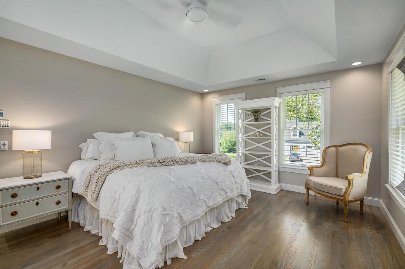 Portsmouth, New Hampshire, 03801, United States, 5 Bedrooms Bedrooms, ,5 BathroomsBathrooms,Residential,For Sale,1914712