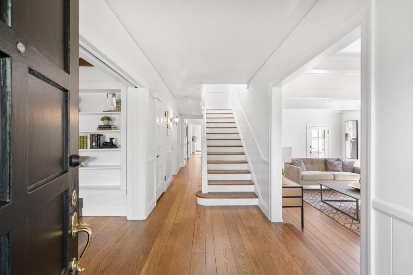 Redwood City, San Mateo, 94062, United States, 4 Bedrooms Bedrooms, ,3 BathroomsBathrooms,Residential,For Sale,1914711