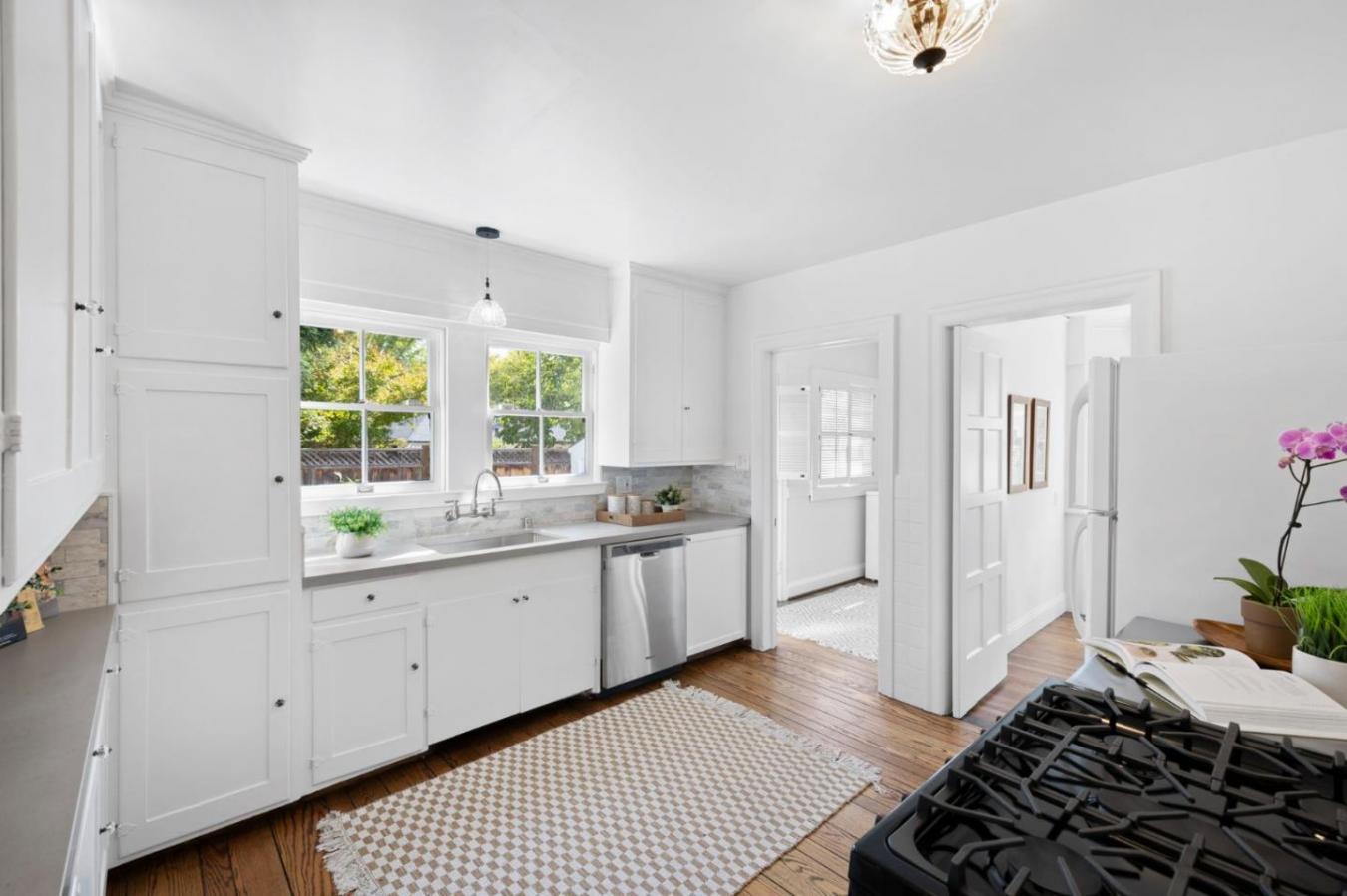 Redwood City, San Mateo, 94062, United States, 4 Bedrooms Bedrooms, ,3 BathroomsBathrooms,Residential,For Sale,1914711