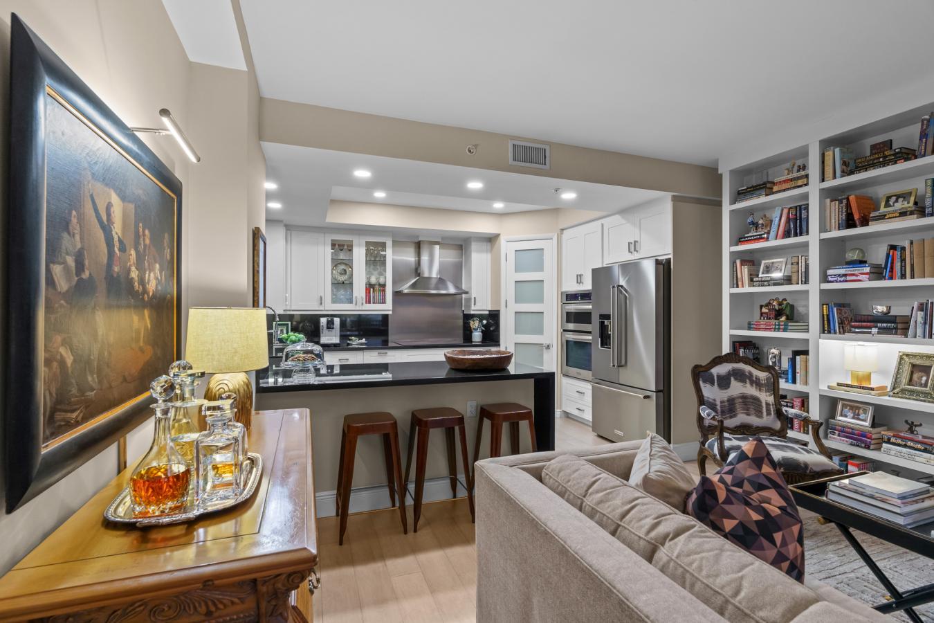 Fort Lauderdale, USA, 33305, United States, 3 Bedrooms Bedrooms, ,3 BathroomsBathrooms,Residential,For Sale,1914496