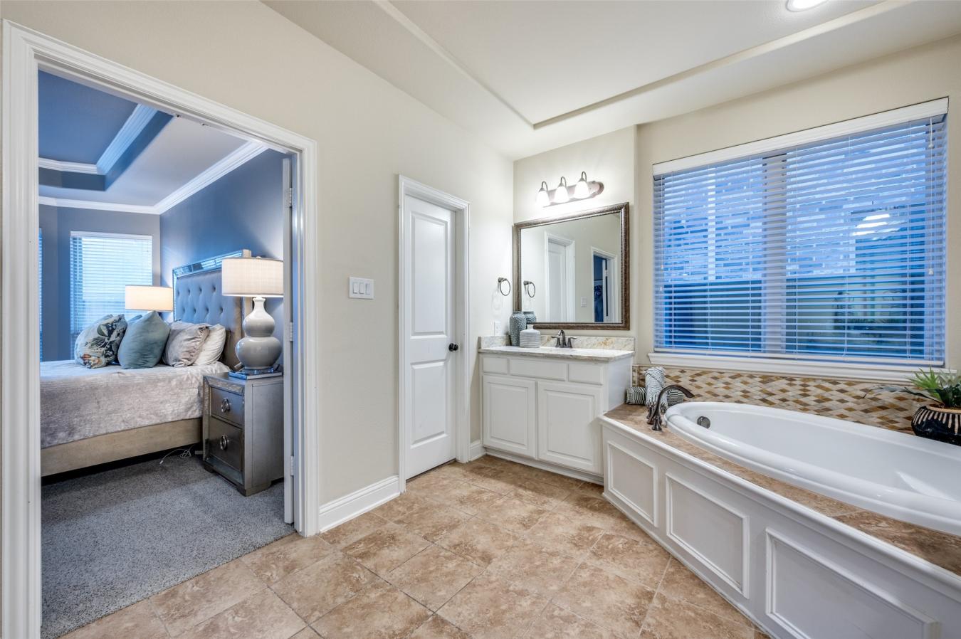 The Colony, Denton, 75056, United States, 4 Bedrooms Bedrooms, ,3 BathroomsBathrooms,Residential,For Sale,1929356