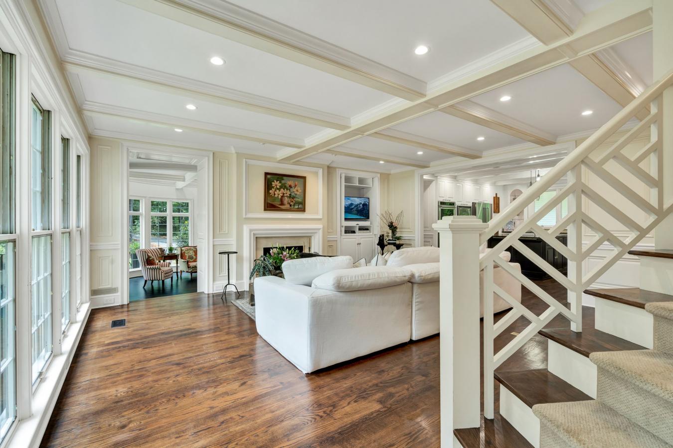 Cleveland, Bradley, 37312, United States, 4 Bedrooms Bedrooms, ,6 BathroomsBathrooms,Residential,For Sale,1914494
