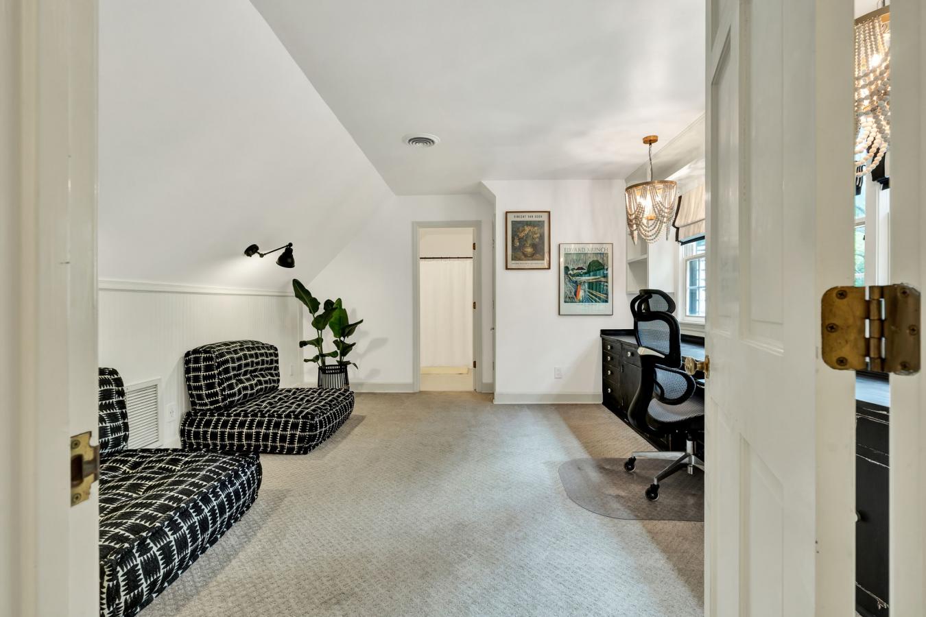 Cleveland, Bradley, 37312, United States, 4 Bedrooms Bedrooms, ,6 BathroomsBathrooms,Residential,For Sale,1914494