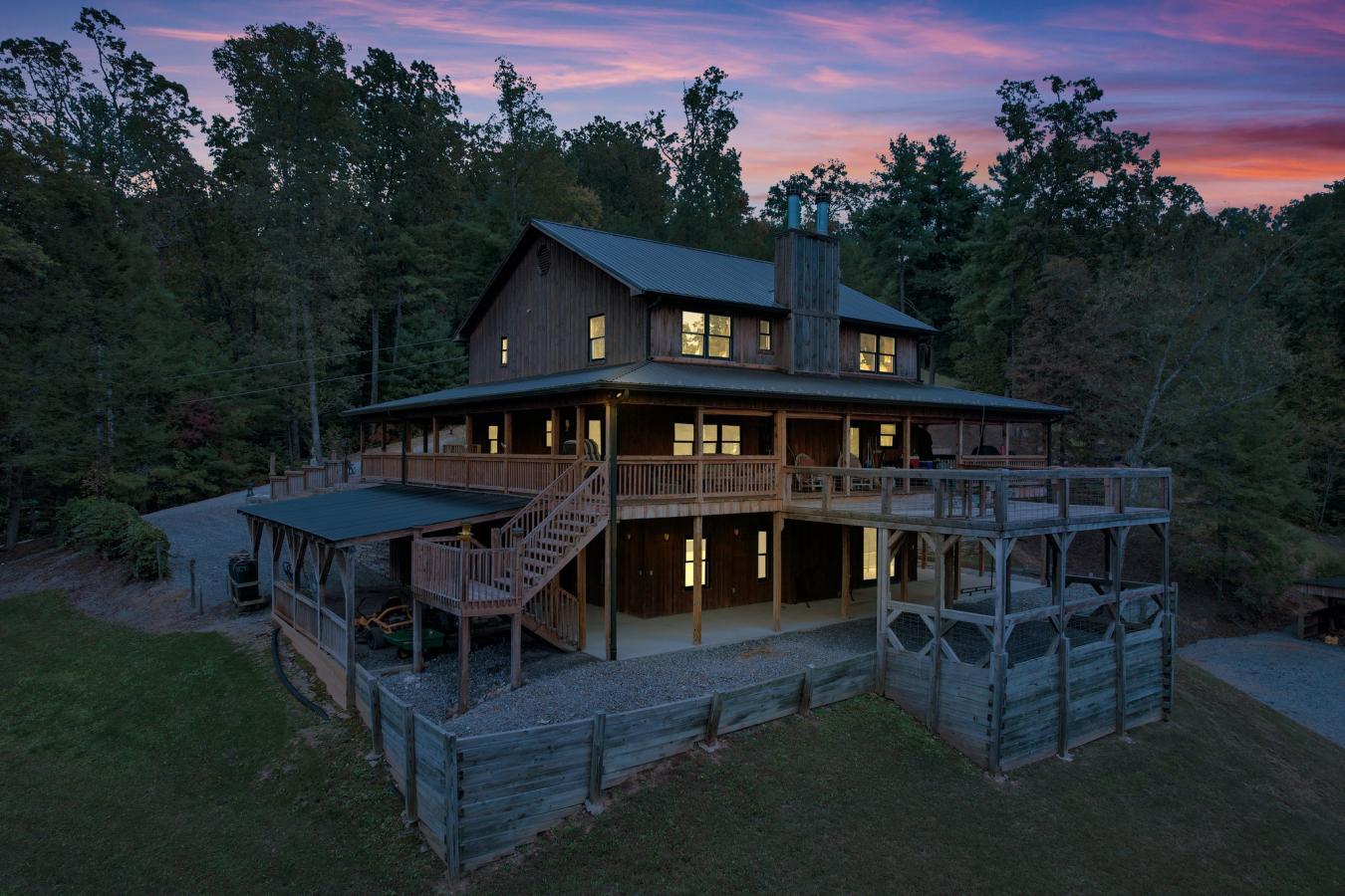 Reliance, Tennessee, 37369, United States, 5 Bedrooms Bedrooms, ,3 BathroomsBathrooms,Residential,For Sale,1914493