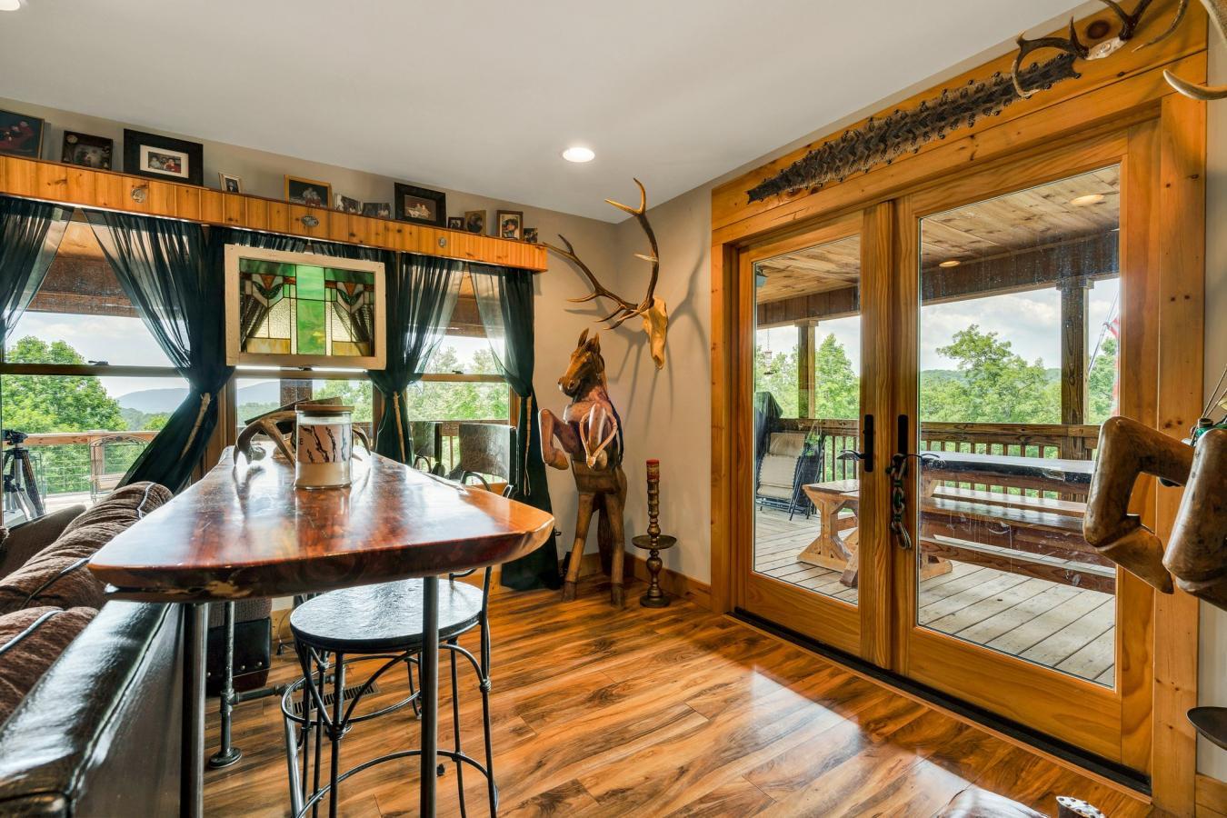 Reliance, Tennessee, 37369, United States, 5 Bedrooms Bedrooms, ,3 BathroomsBathrooms,Residential,For Sale,1914493