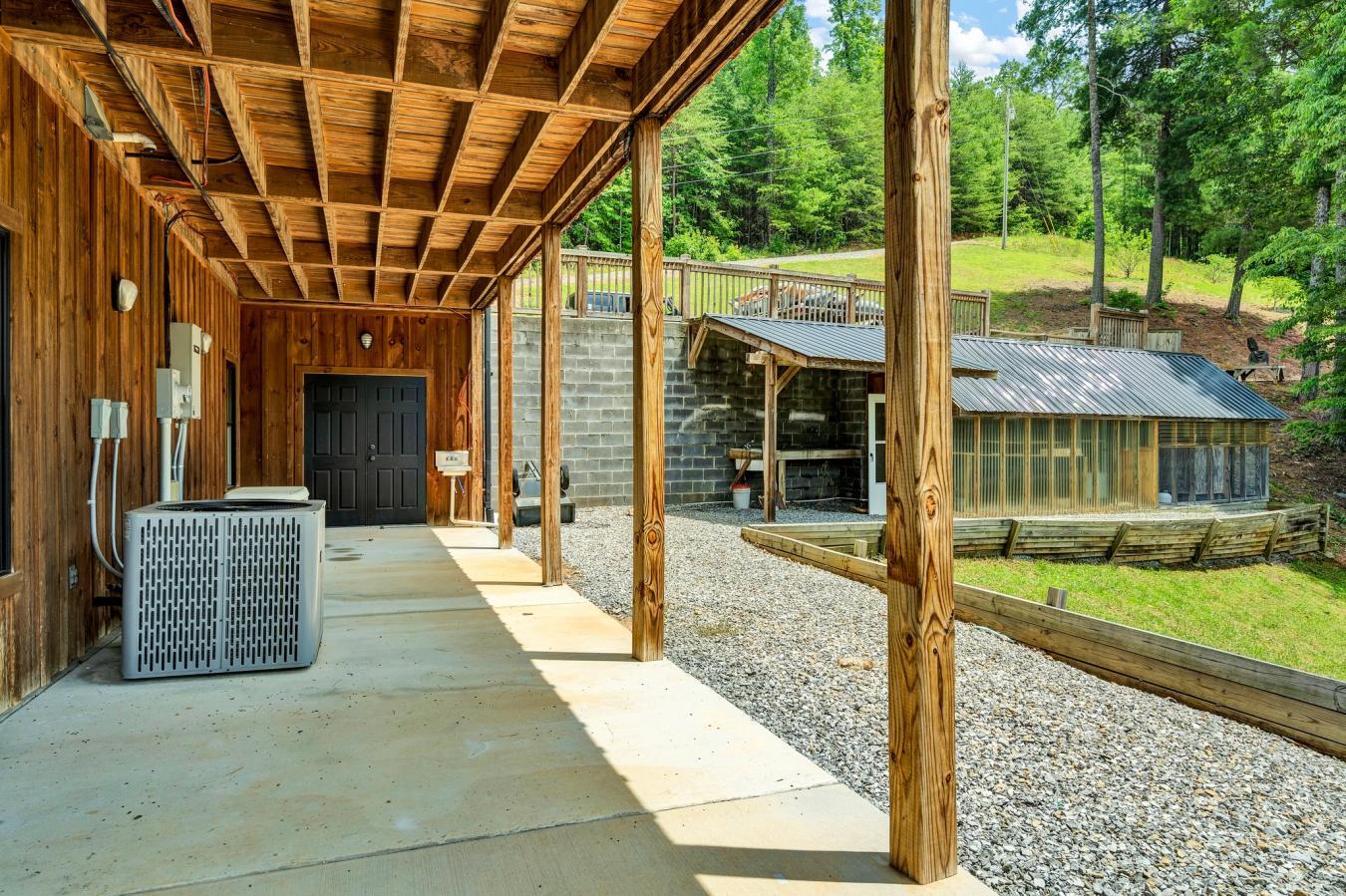 Reliance, Tennessee, 37369, United States, 5 Bedrooms Bedrooms, ,3 BathroomsBathrooms,Residential,For Sale,1914493
