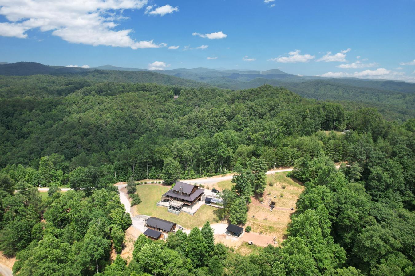 Reliance, Tennessee, 37369, United States, 5 Bedrooms Bedrooms, ,3 BathroomsBathrooms,Residential,For Sale,1914493
