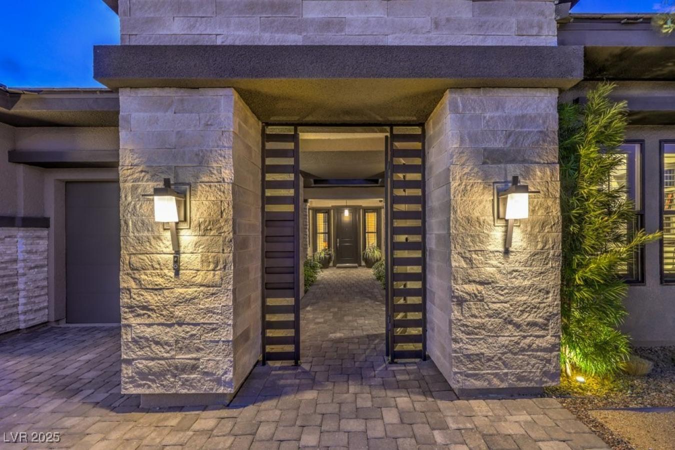 Las Vegas, Clark, 89138, United States, 4 Bedrooms Bedrooms, ,3 BathroomsBathrooms,Residential,For Sale,1914704
