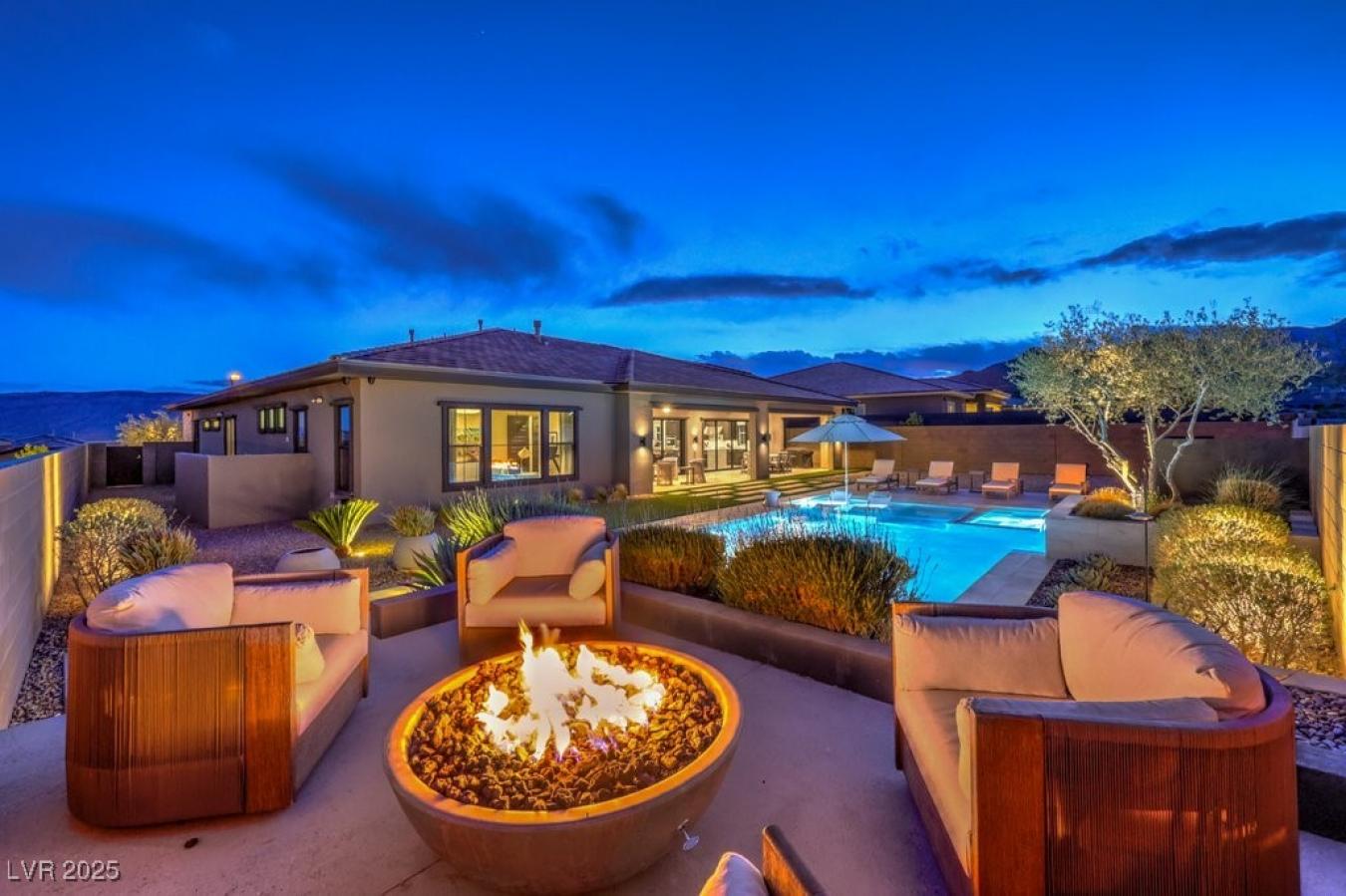 Las Vegas, Clark, 89138, United States, 4 Bedrooms Bedrooms, ,3 BathroomsBathrooms,Residential,For Sale,1914704