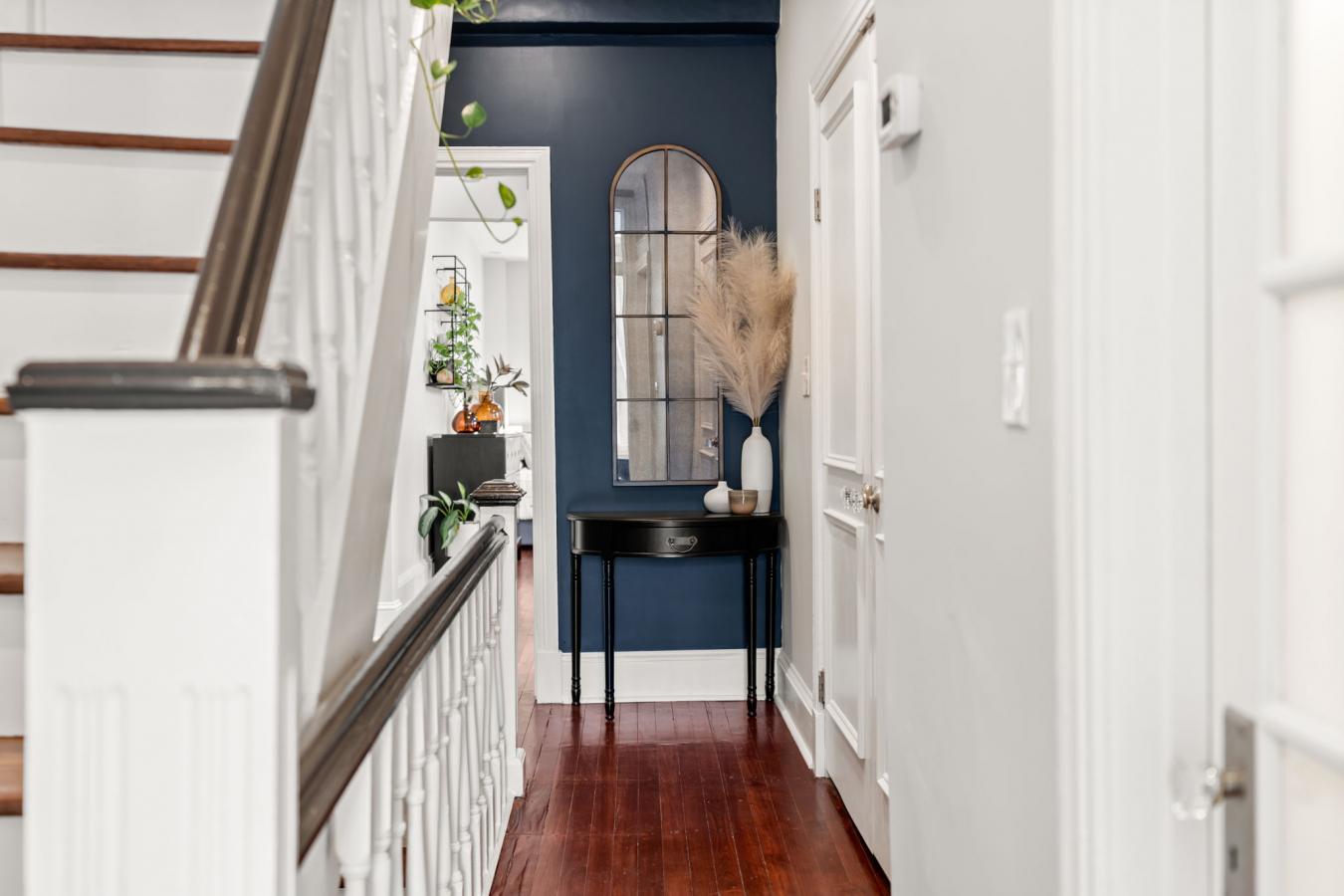 Philadelphia, Pennsylvania, 19106, United States, 4 Bedrooms Bedrooms, ,2 BathroomsBathrooms,Residential,For Sale,1914702