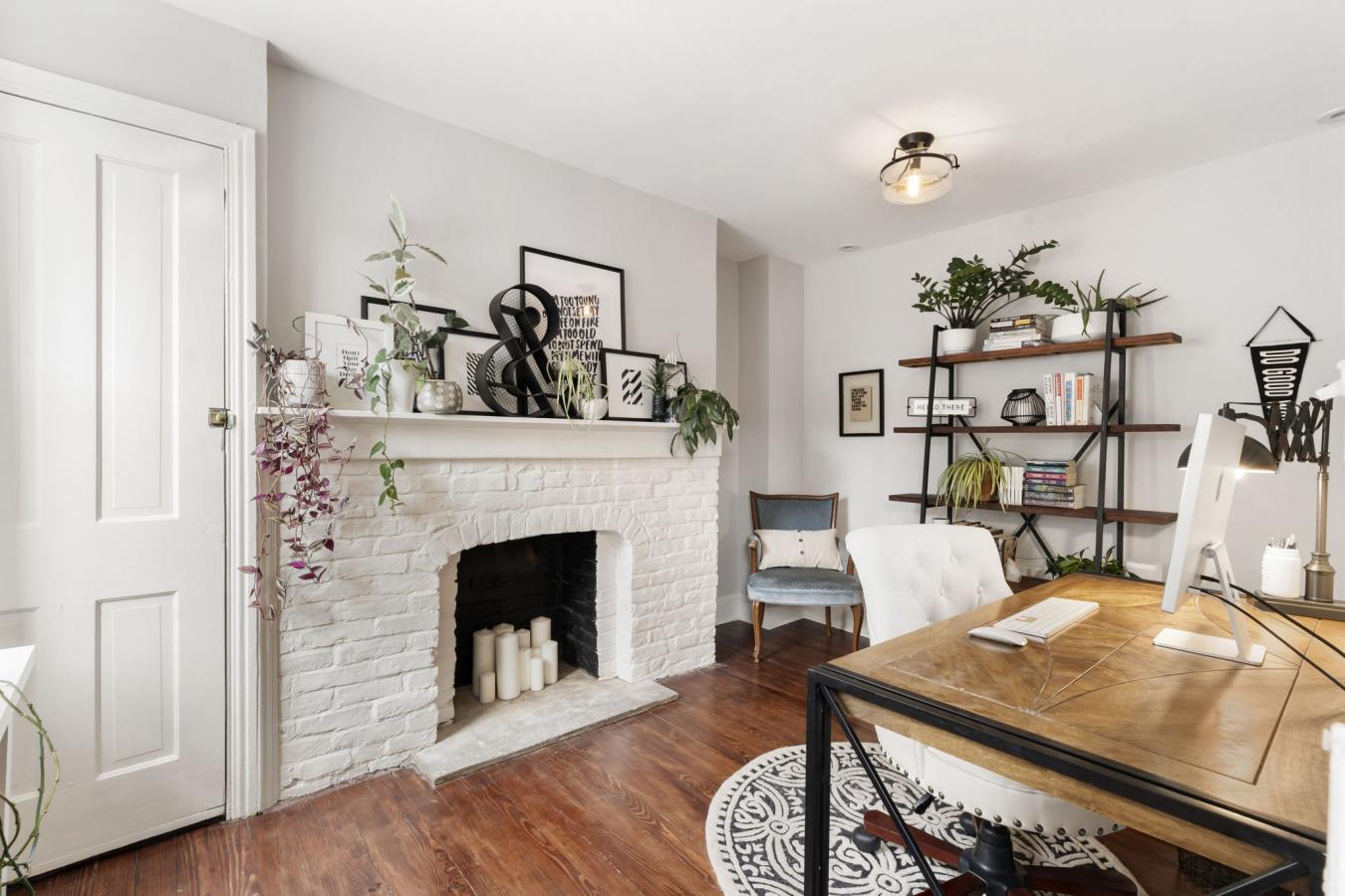 Philadelphia, Pennsylvania, 19106, United States, 4 Bedrooms Bedrooms, ,2 BathroomsBathrooms,Residential,For Sale,1914702