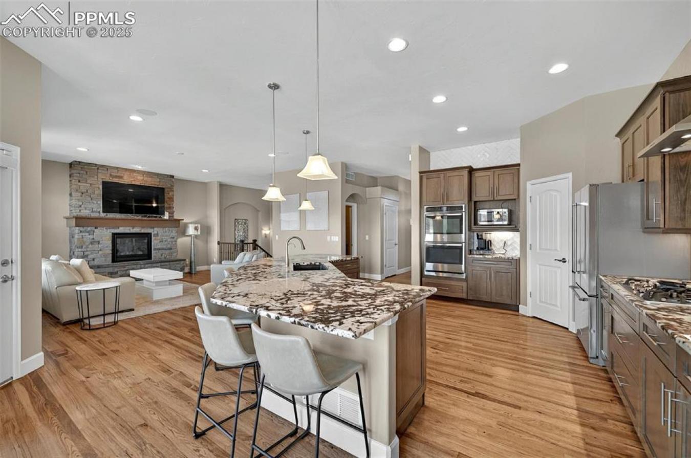 Monument, El Paso, 80132, United States, 5 Bedrooms Bedrooms, ,4 BathroomsBathrooms,Residential,For Sale,1934138